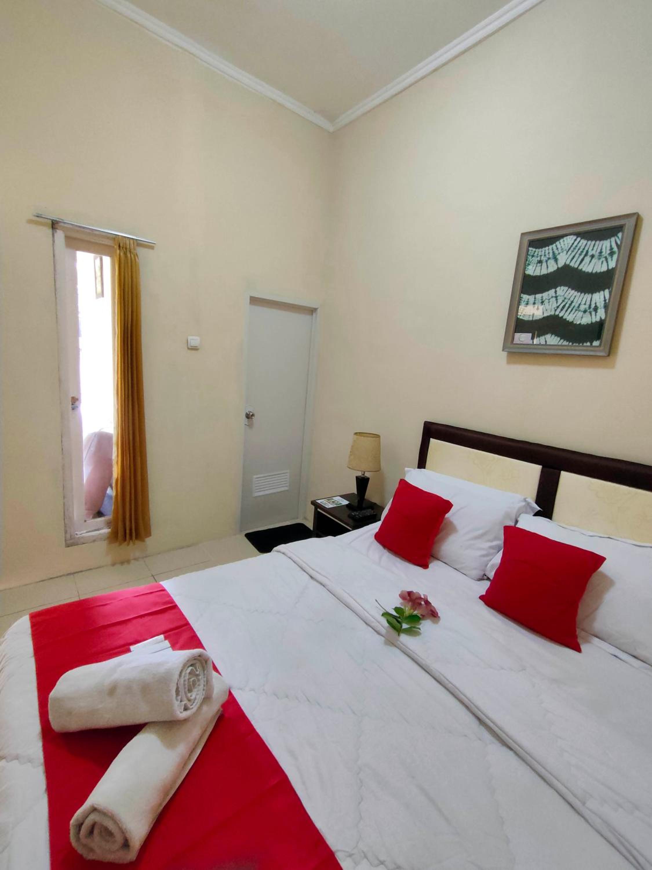 Standard Double Room - Photo 1