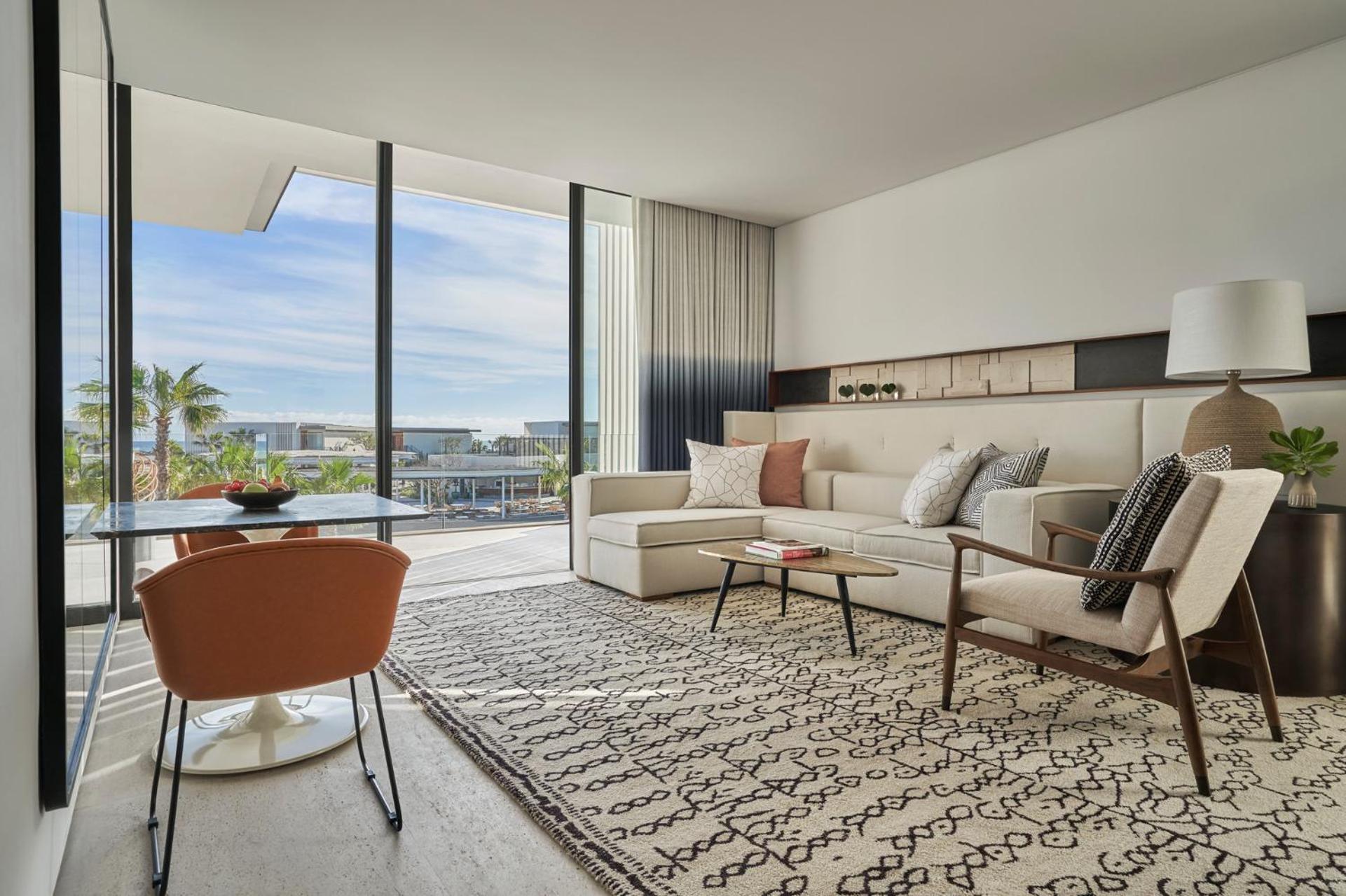 Executive Suite (Non Smoking)