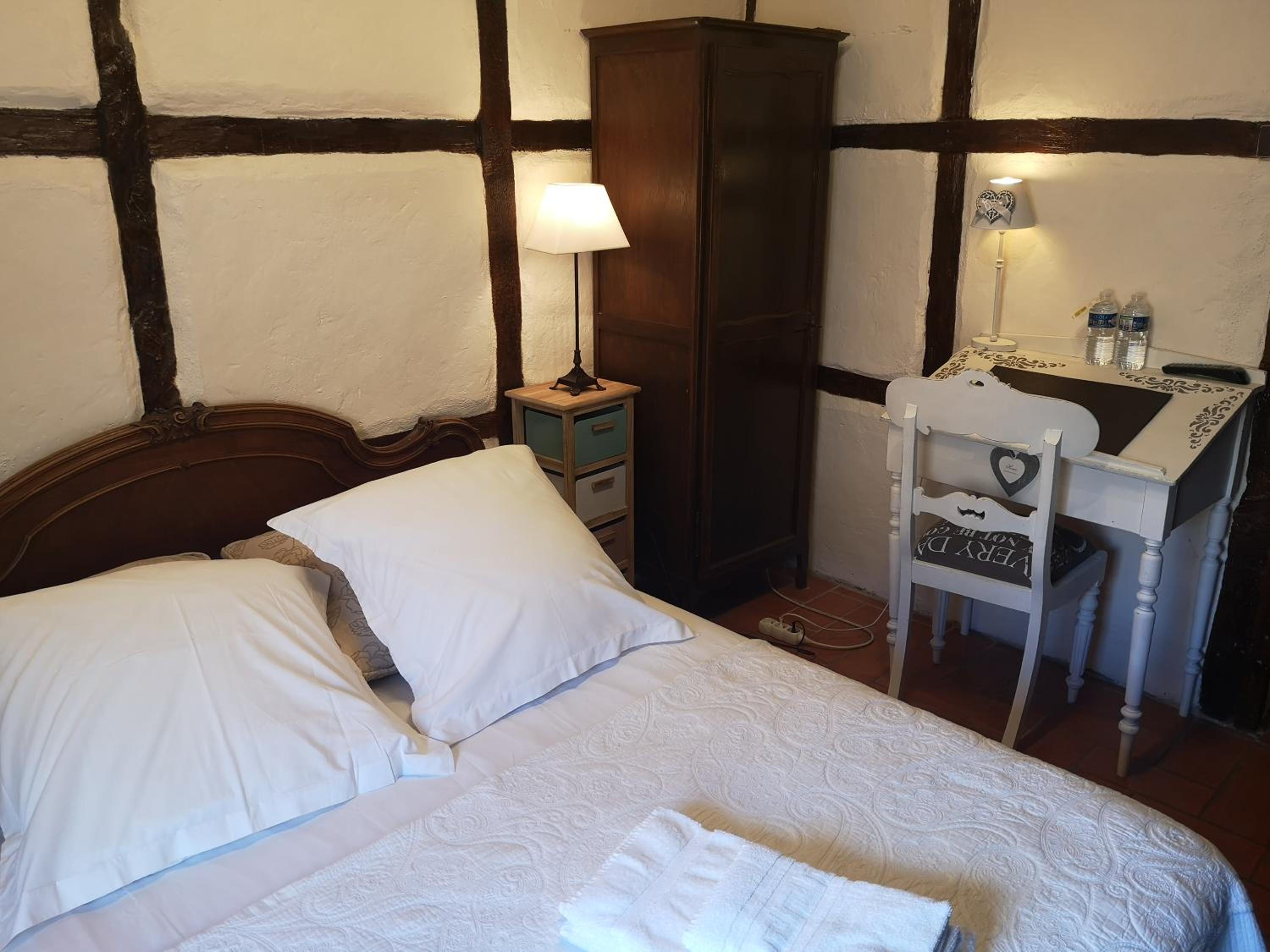 Family Double Room - Photo 3