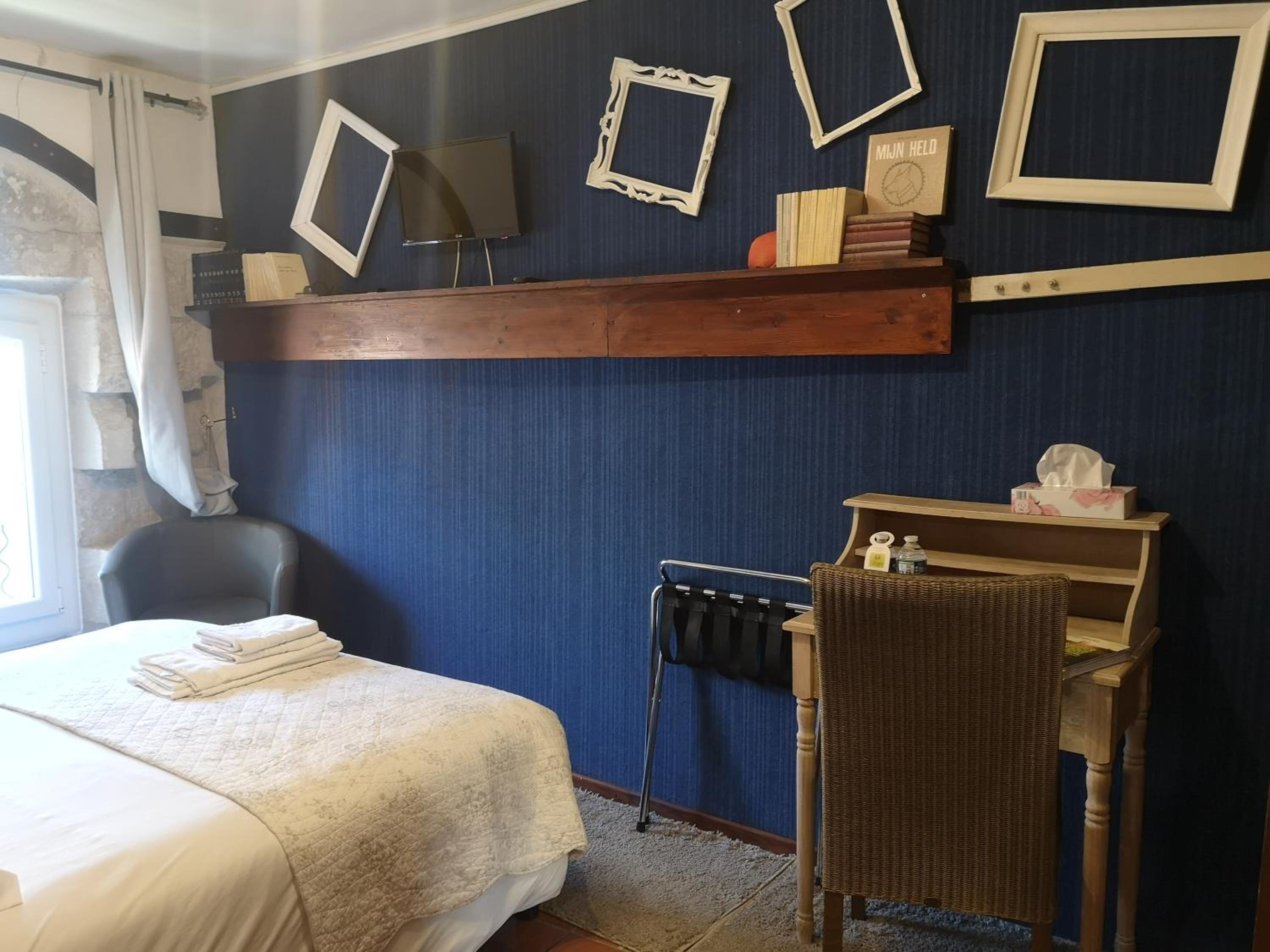 Family Double Room - Photo 1