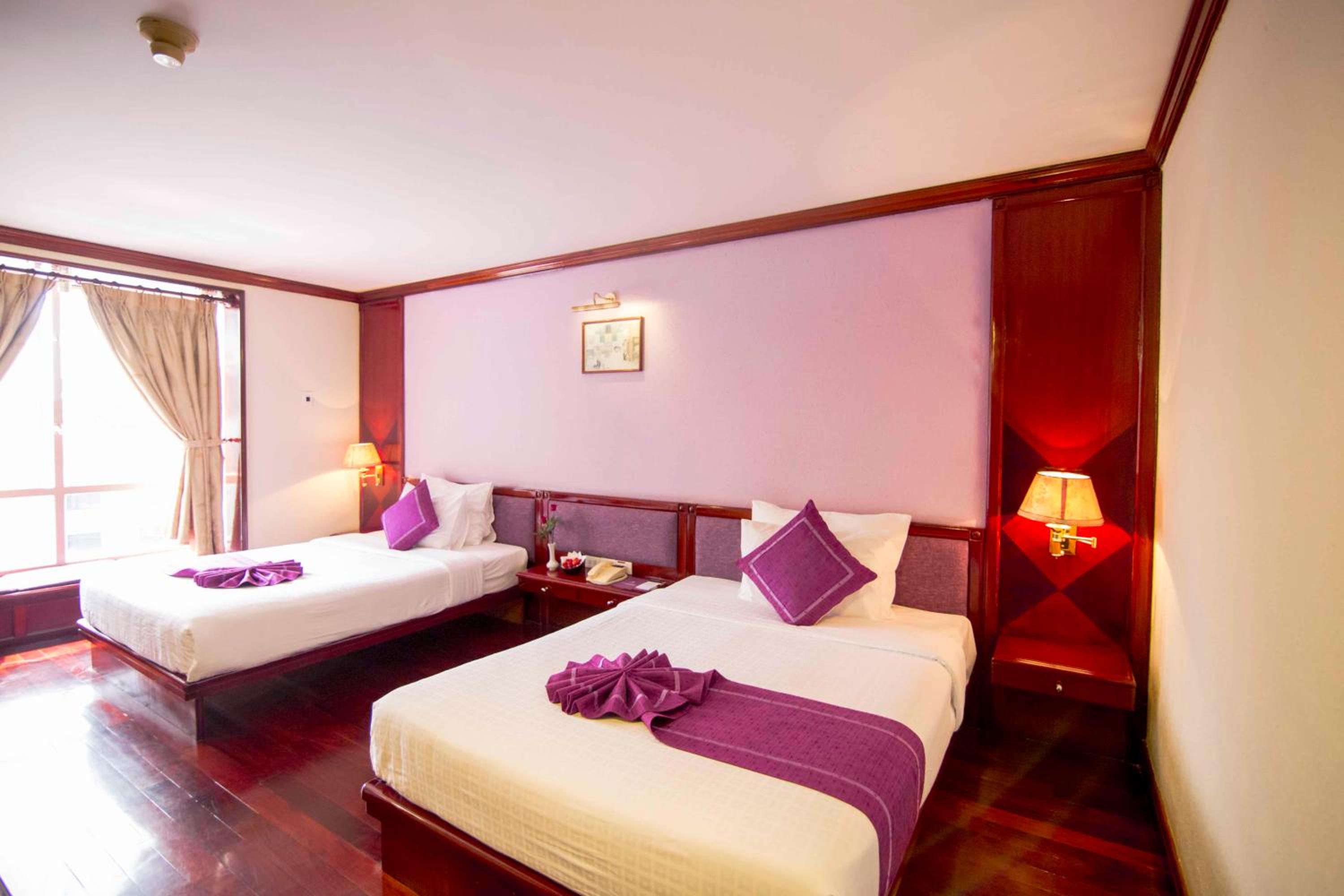 Deluxe Twin Room - Photo 2