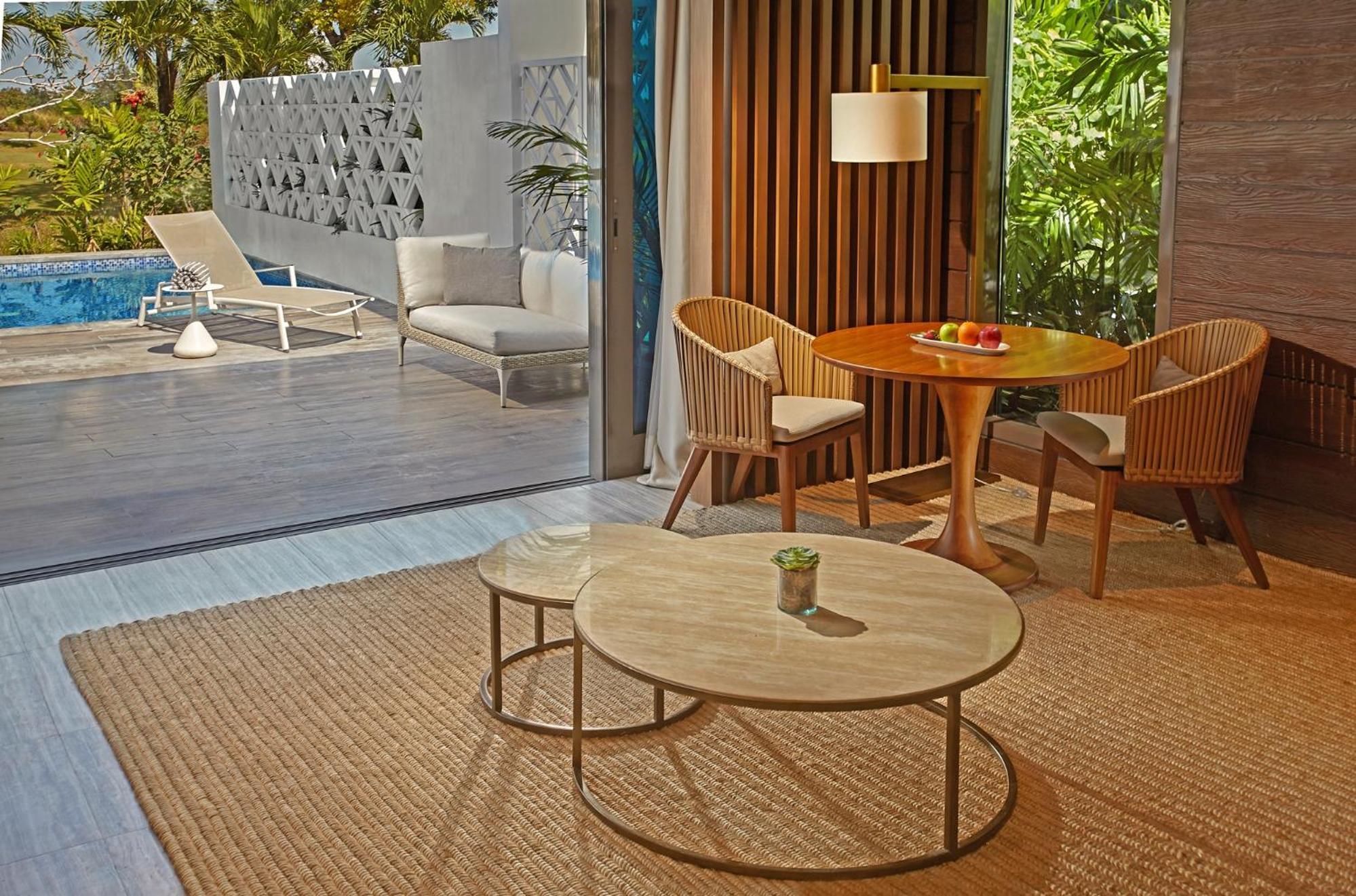 Deluxe Villa with Private Pool - Photo 4
