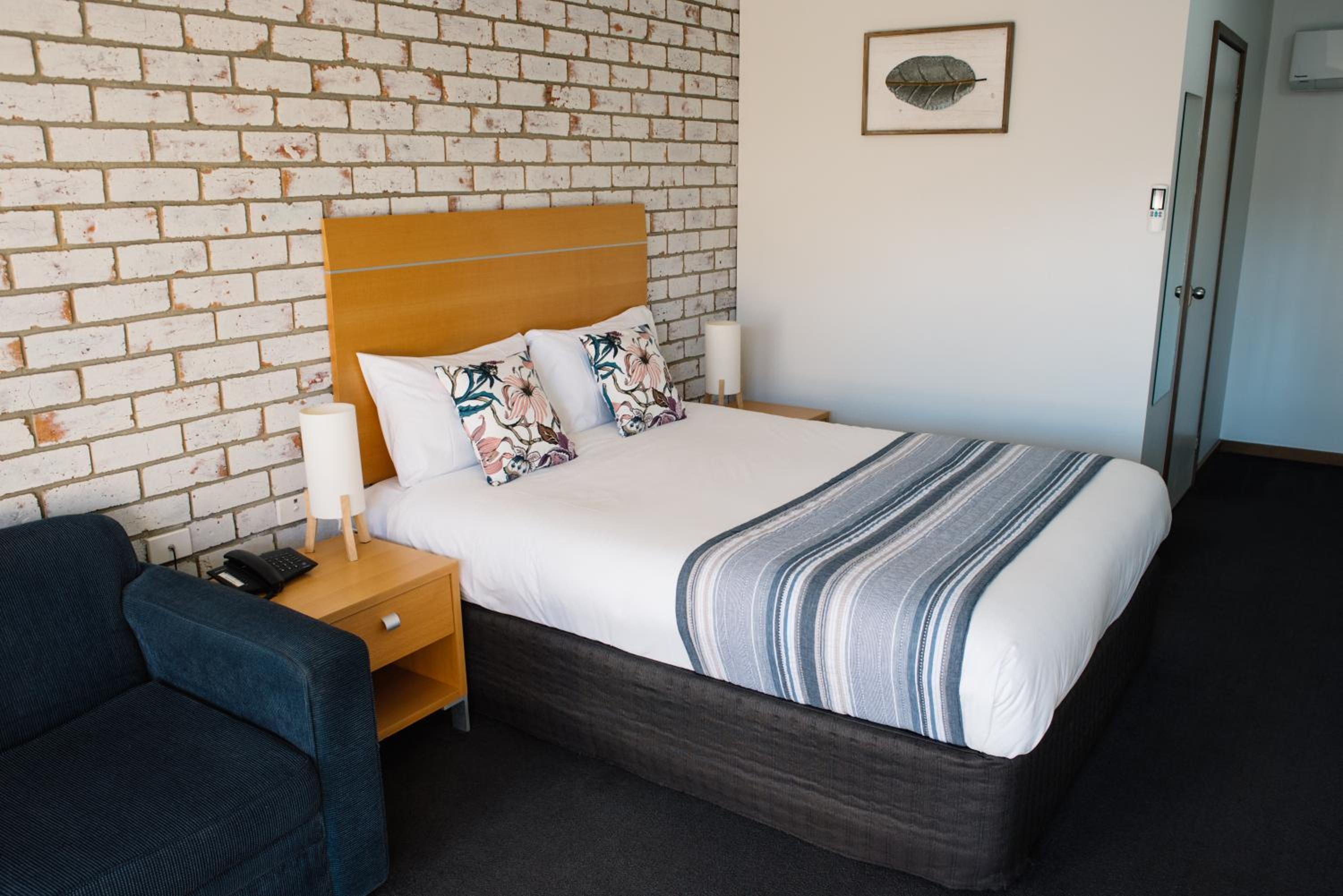 2 Bedroom Family Suite photo 1