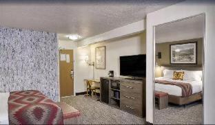 Standard King Room at Yellowstone Park Hotel in West Yellowstone