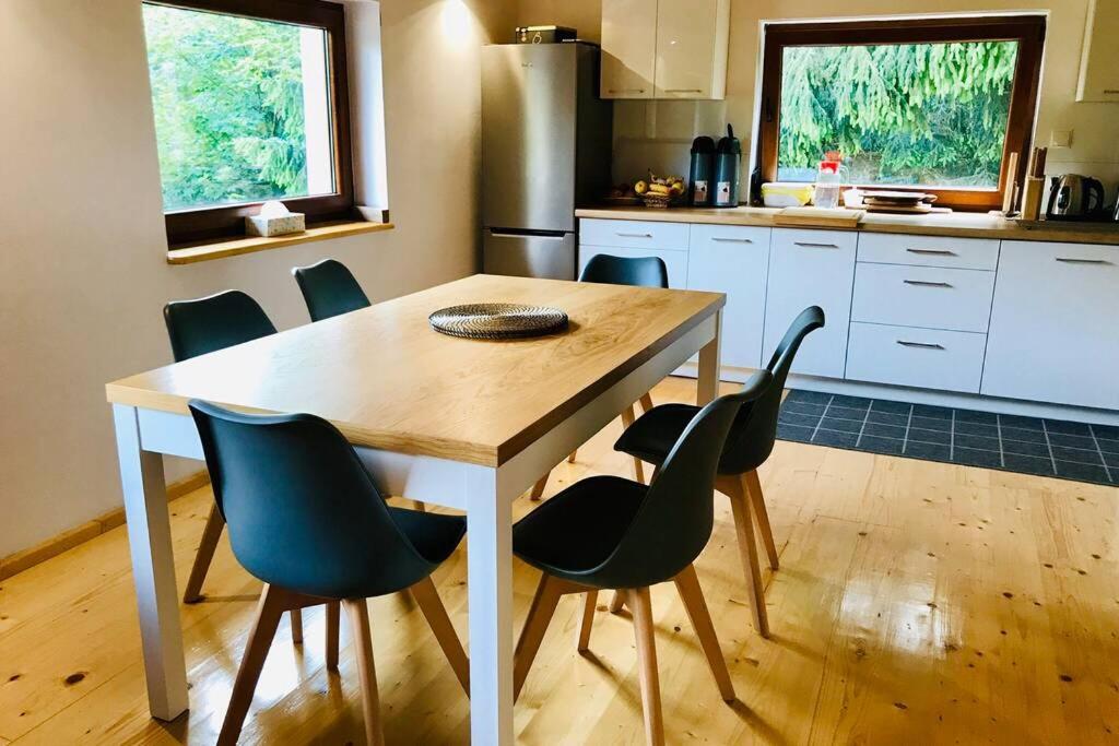 Three-Bedroom House - Photo 10