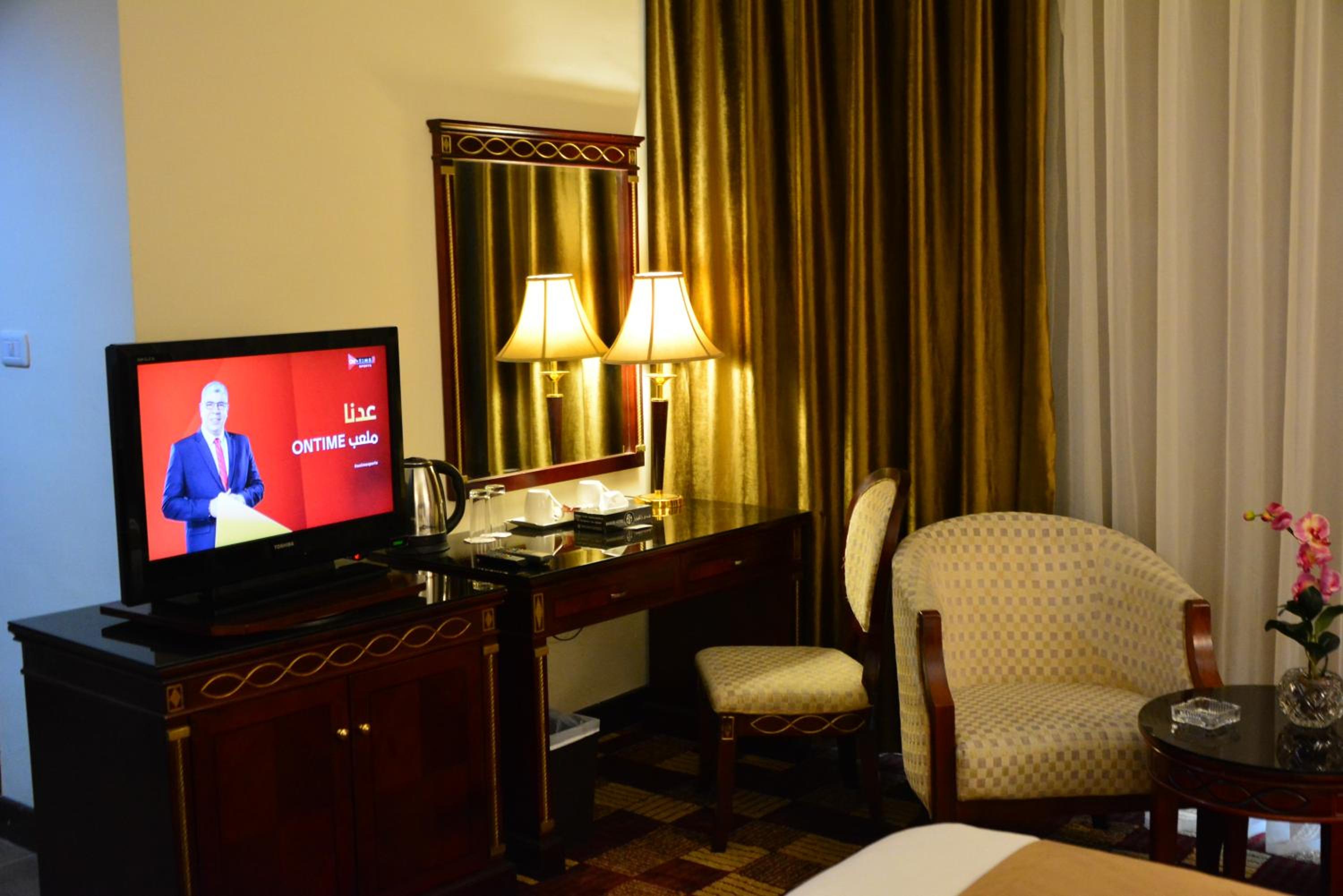 Triple Room with View - Photo 4