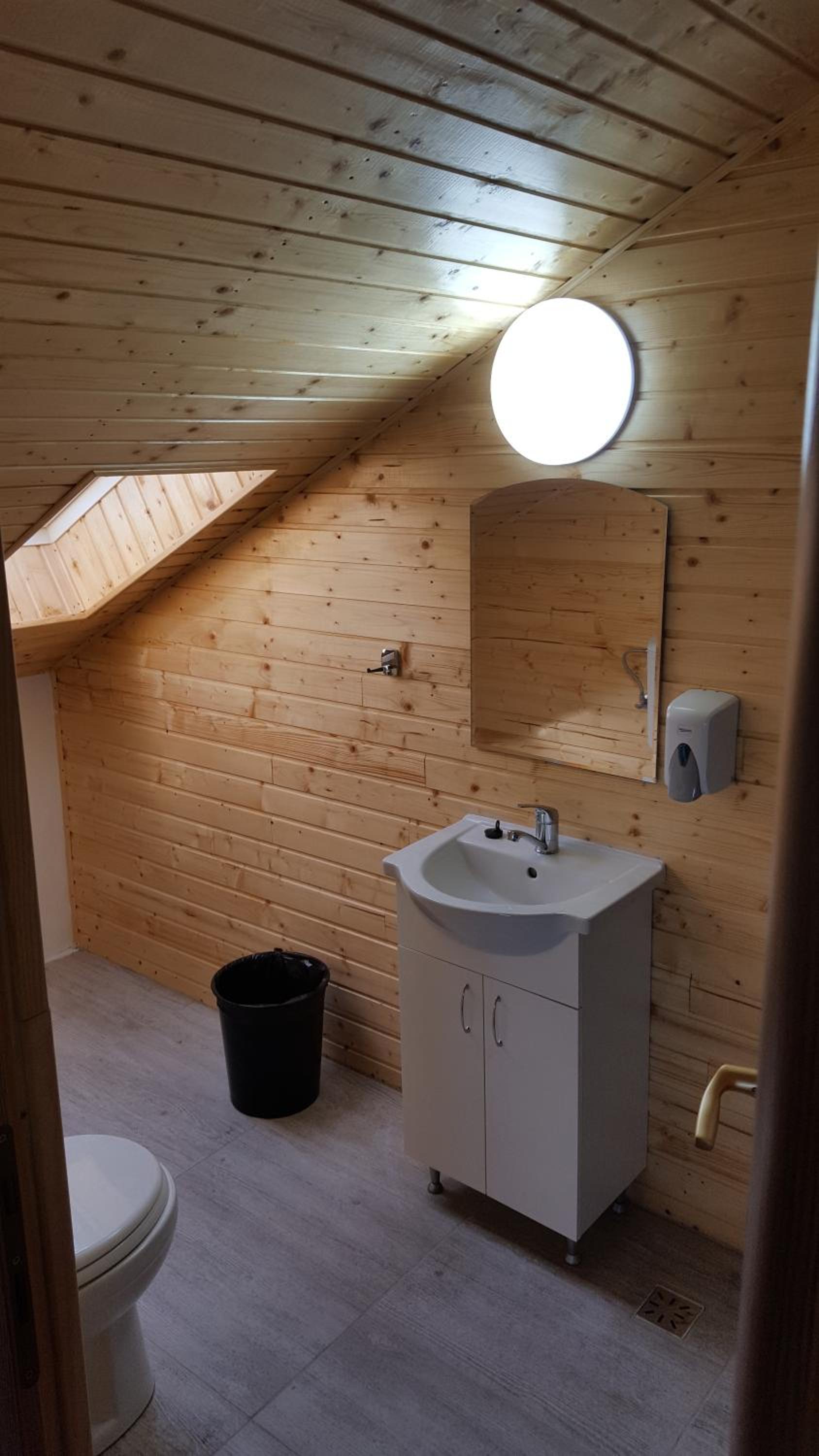 Triple Room with View - Photo 8