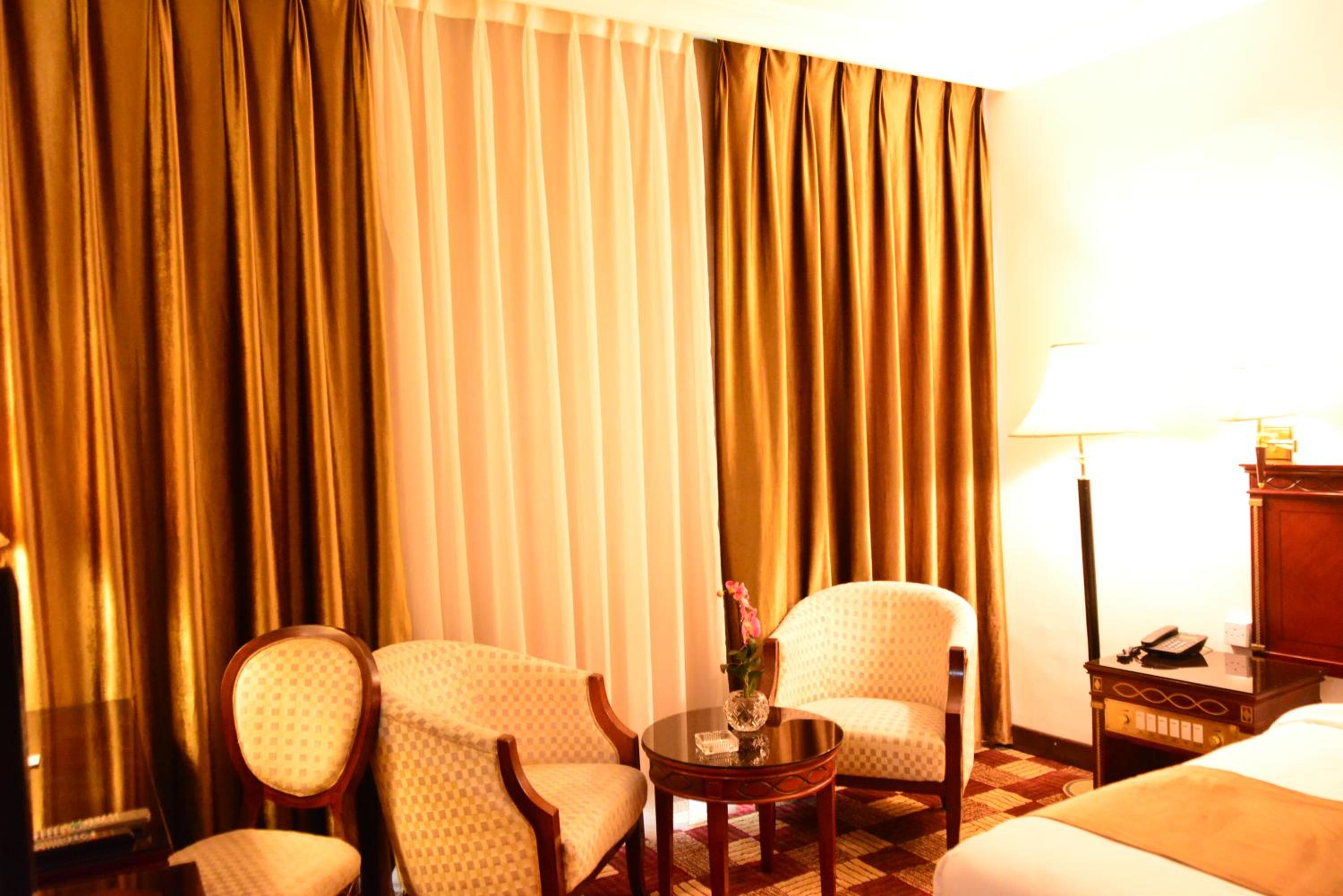 Twin Room - Photo 1