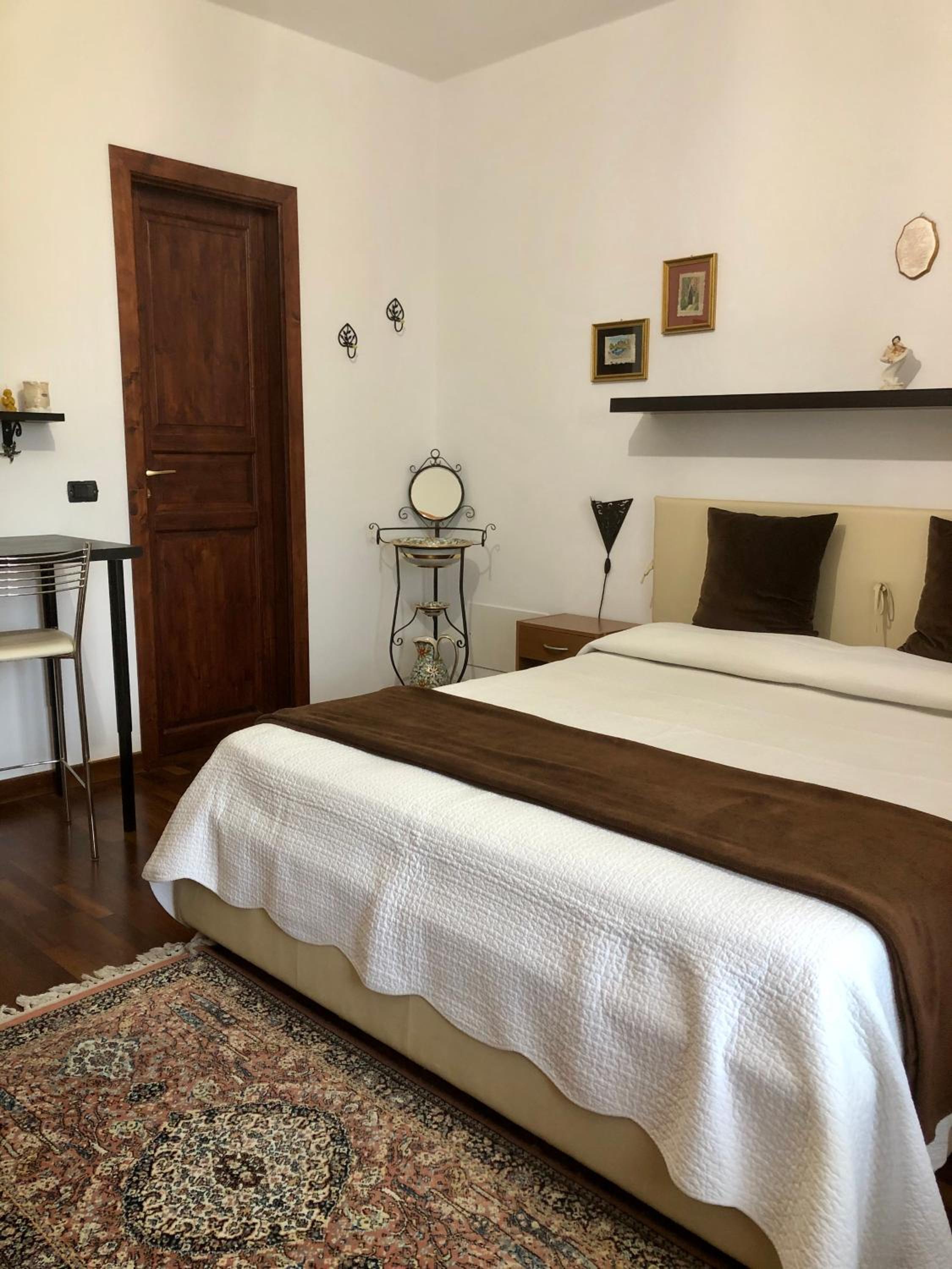 Deluxe Double Room with Balcony and Sea View - Photo 5