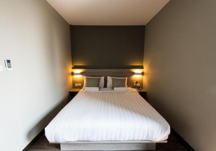 Double Room with Balcony photo 2