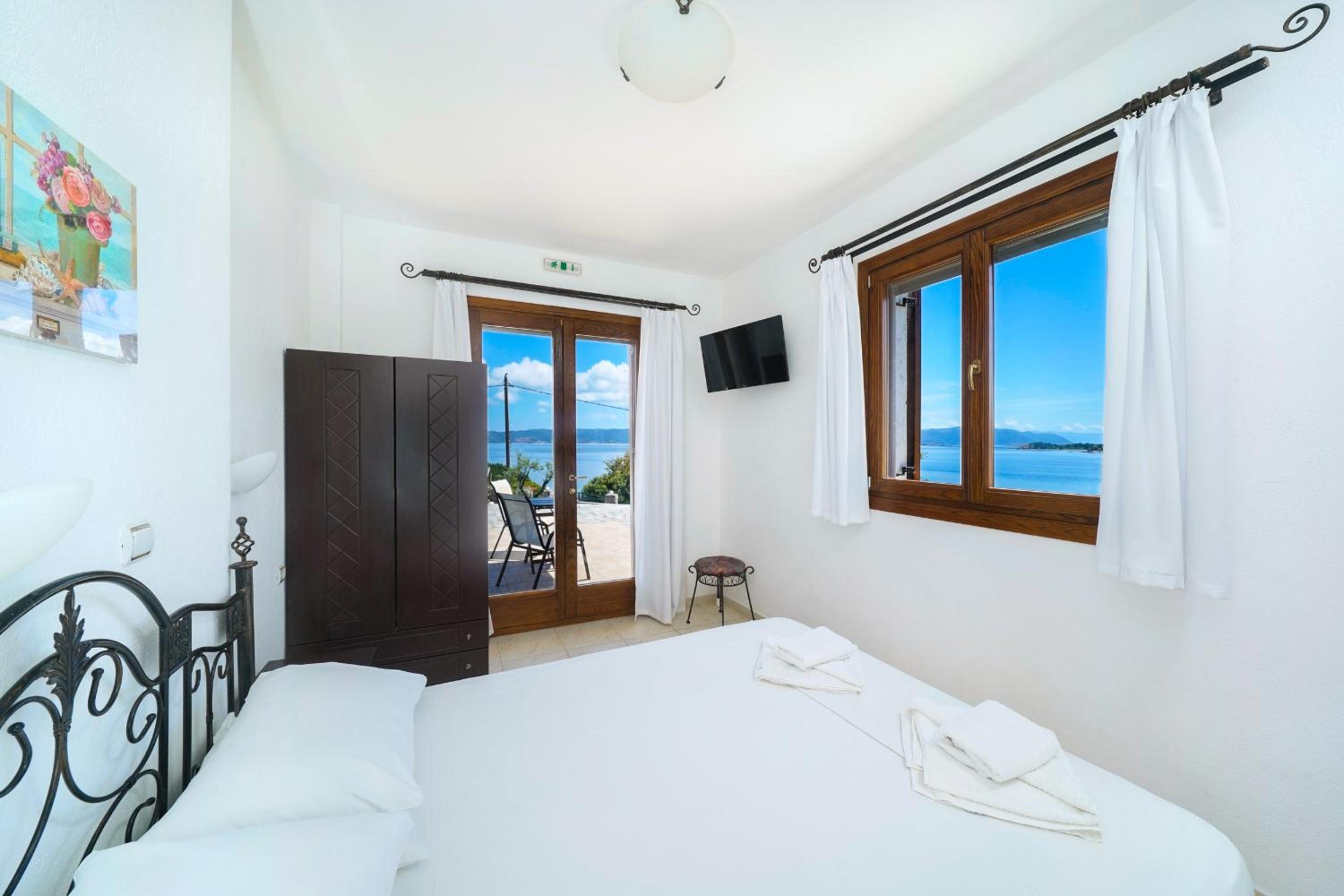 Studio with Sea View photo 1
