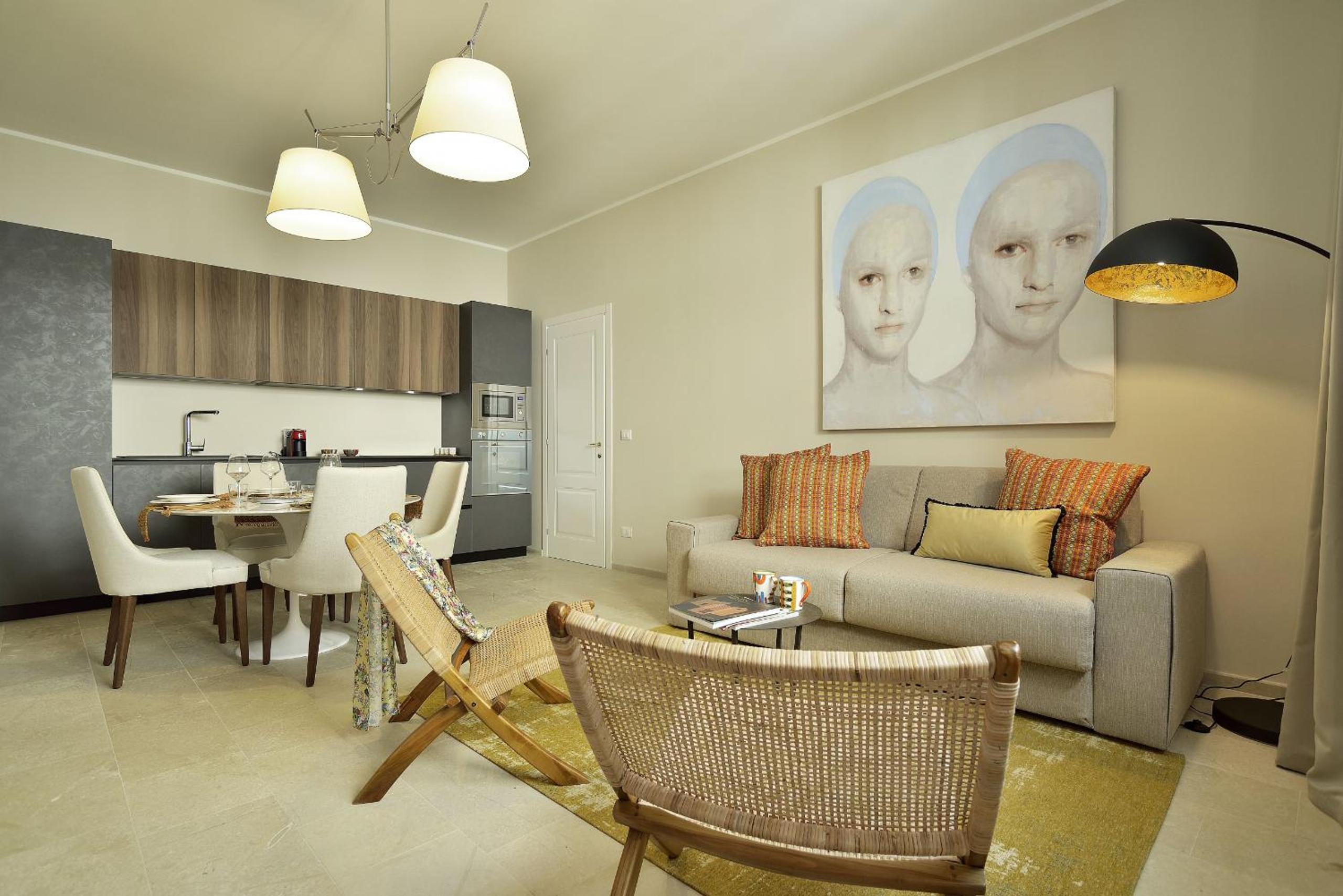 One-Bedroom Apartment