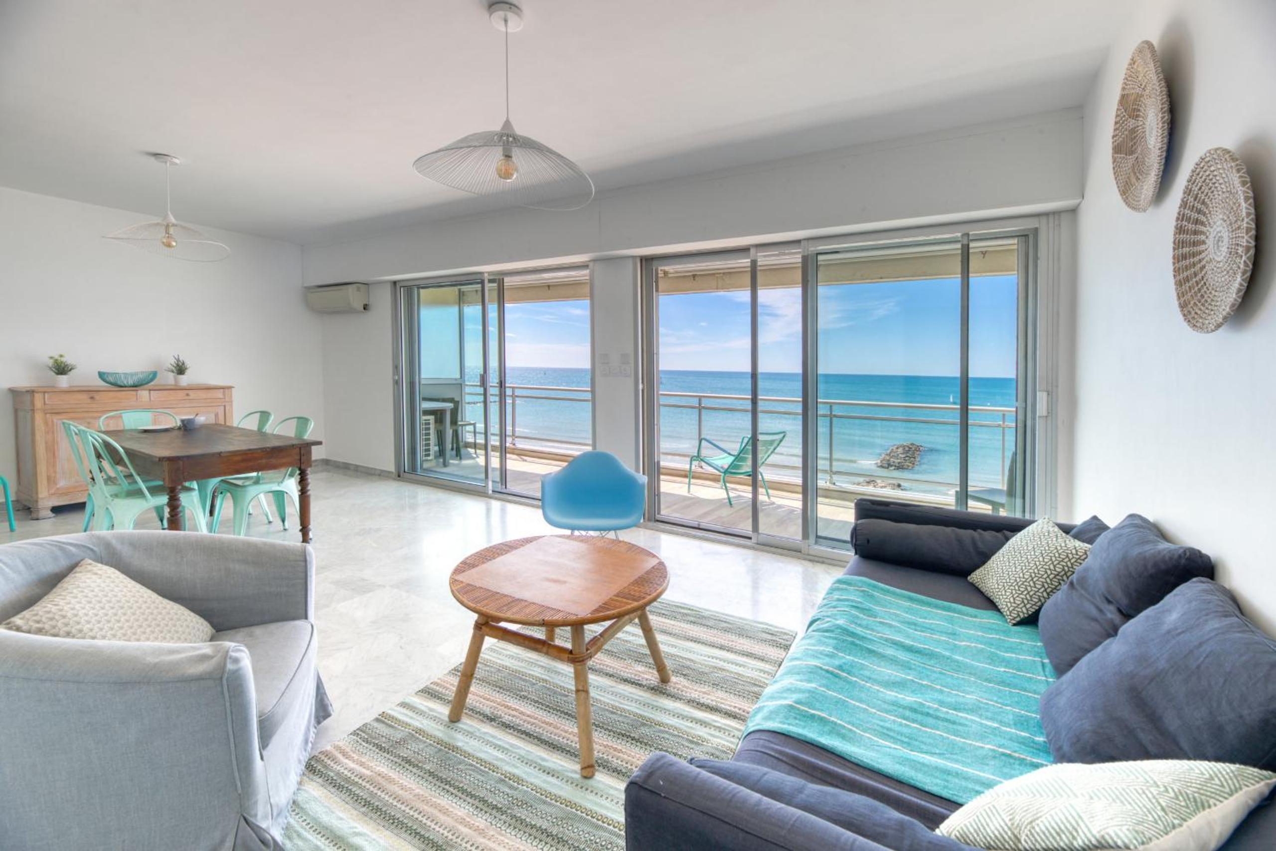 Apartment with Sea View photo 1