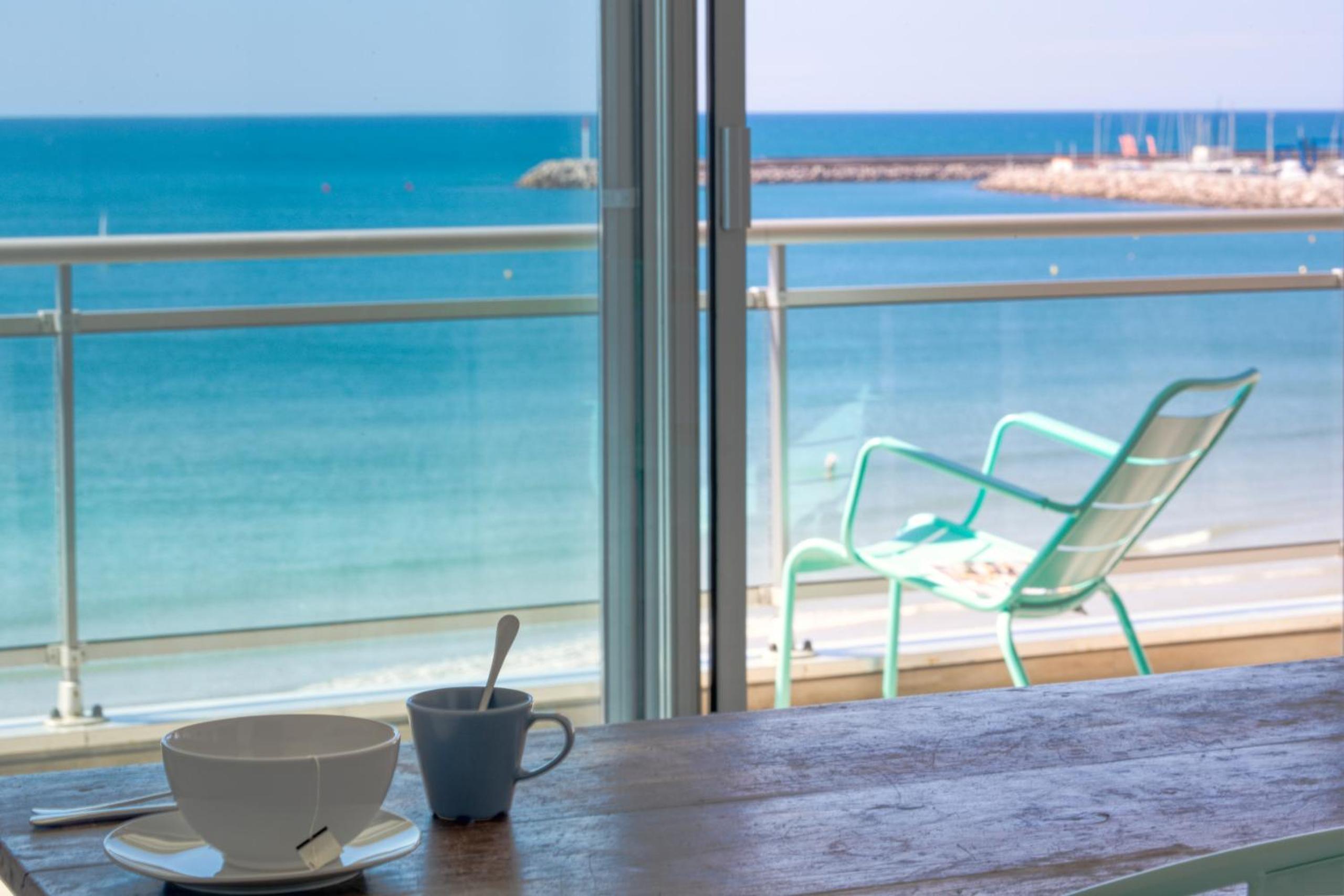 Apartment with Sea View photo 3