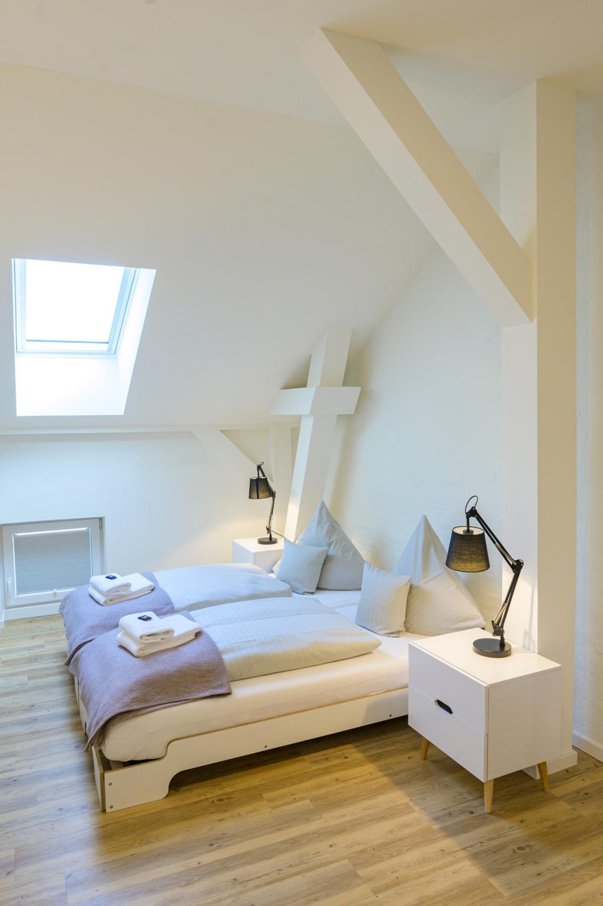 Double Room - Photo 7