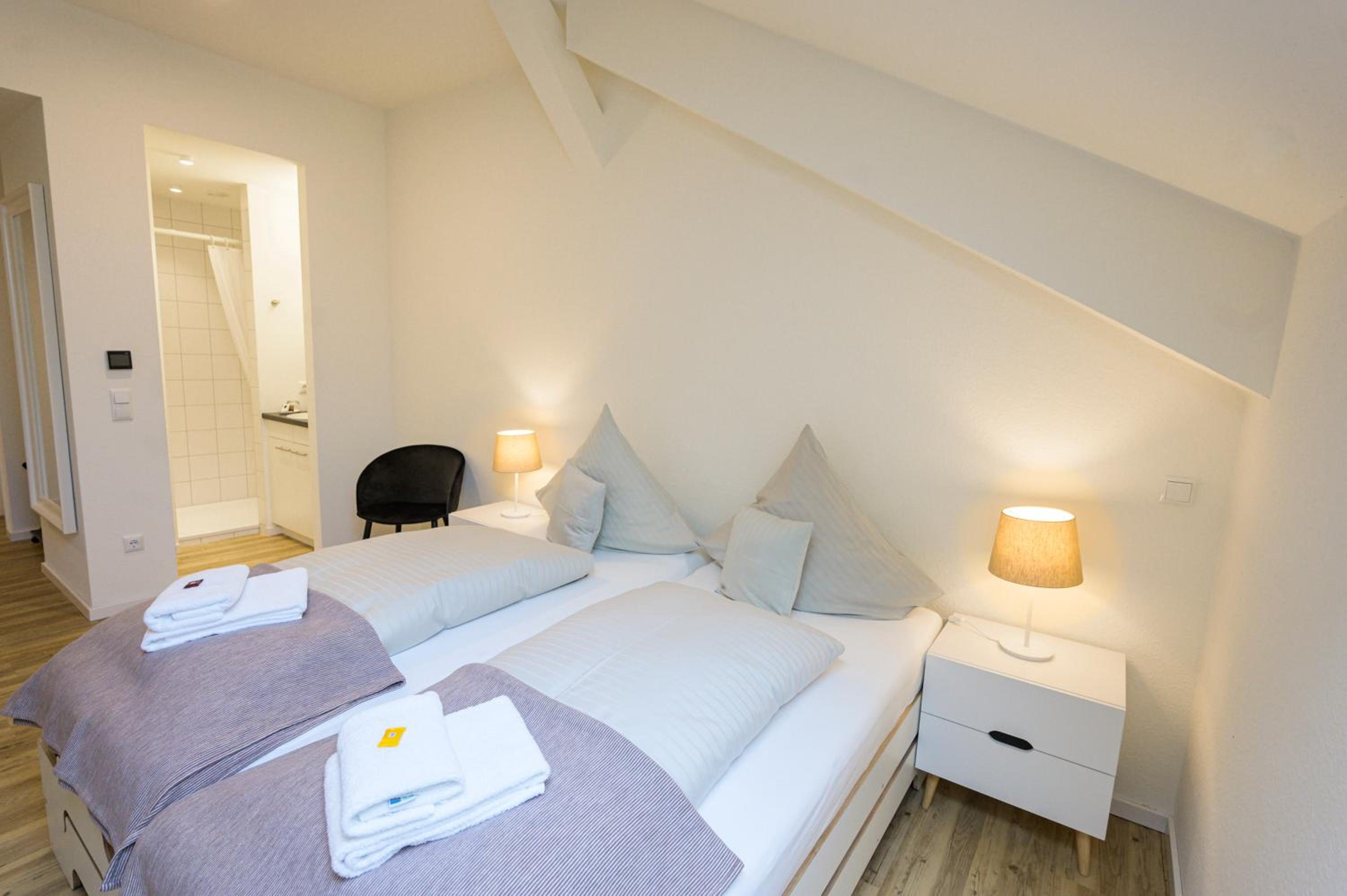 Double Room - Photo 2