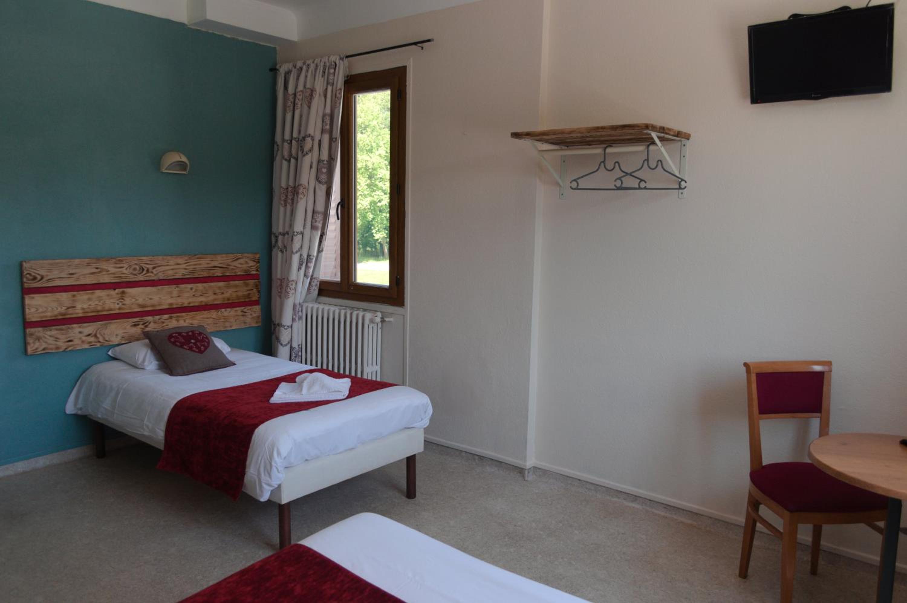 Superior Triple Room photo 2