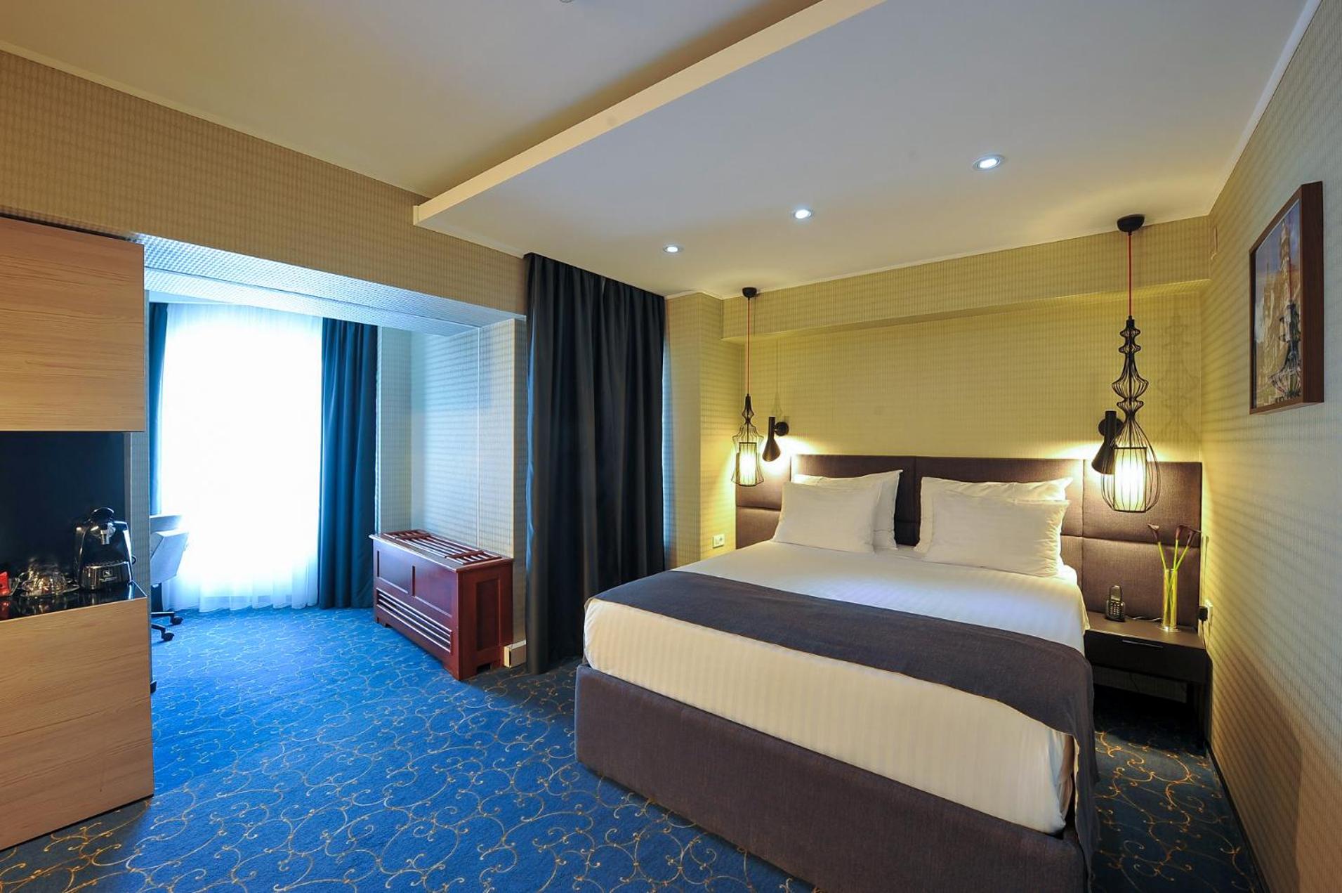 Executive Queen Room - Photo 4