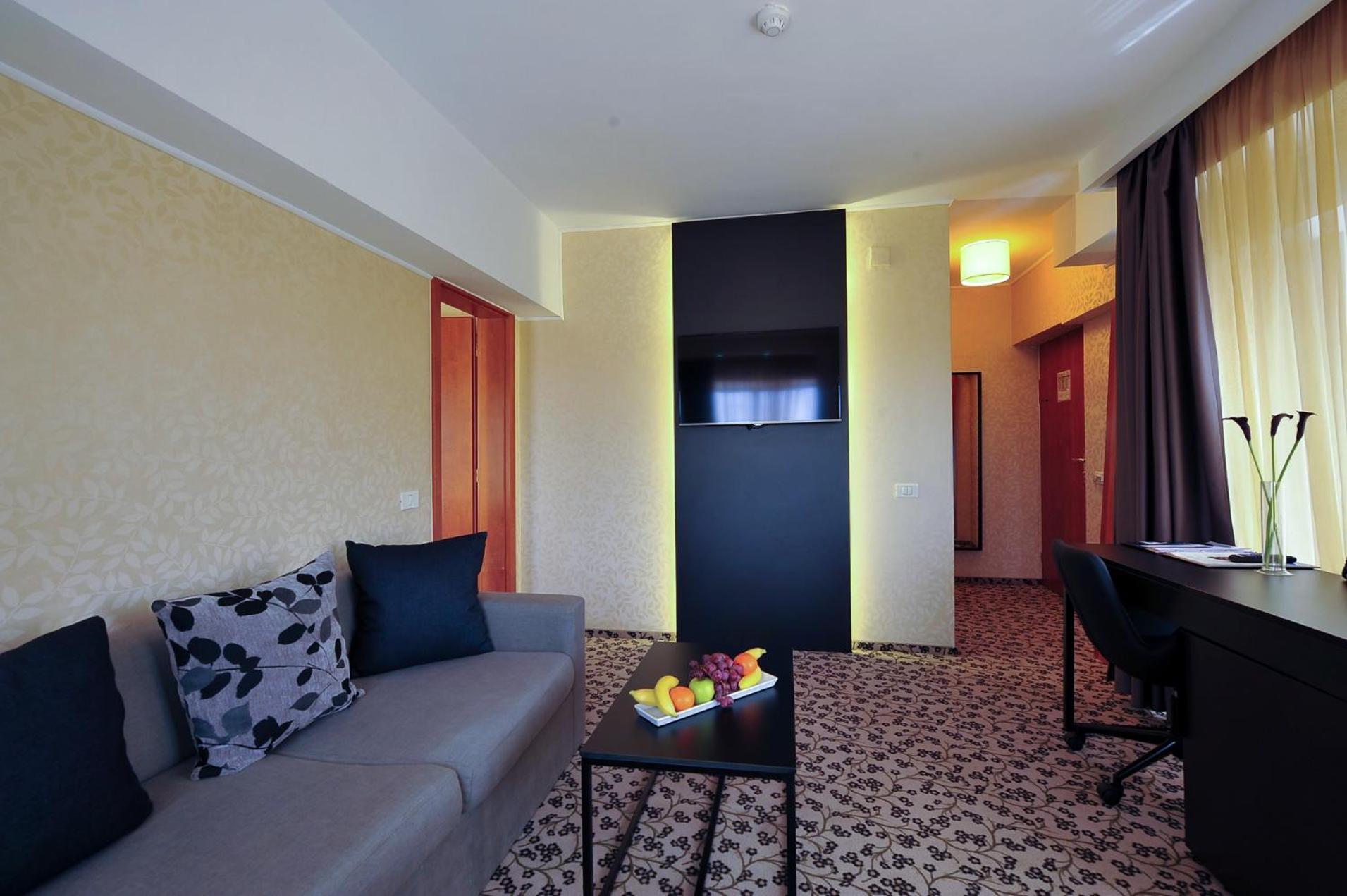 Junior Suite - Photo 1