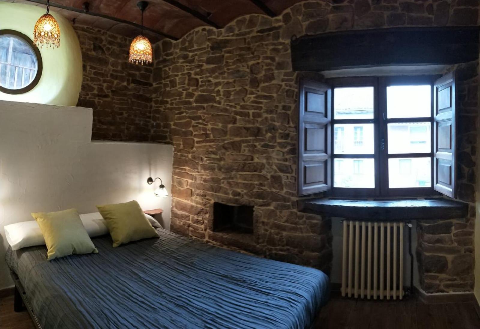 Double Room with Private Bathroom - Photo 5