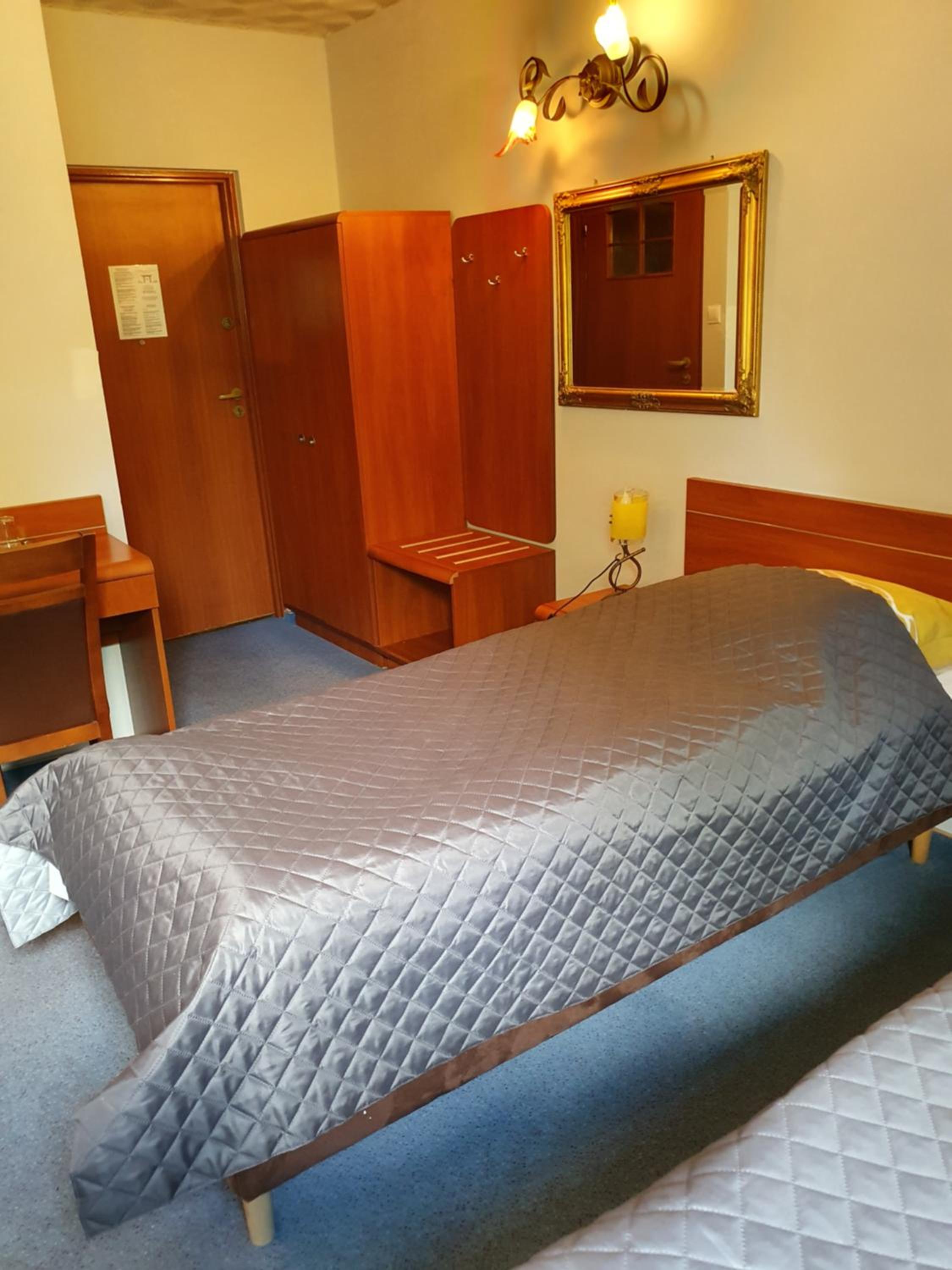 Double or Twin Room - Photo 21