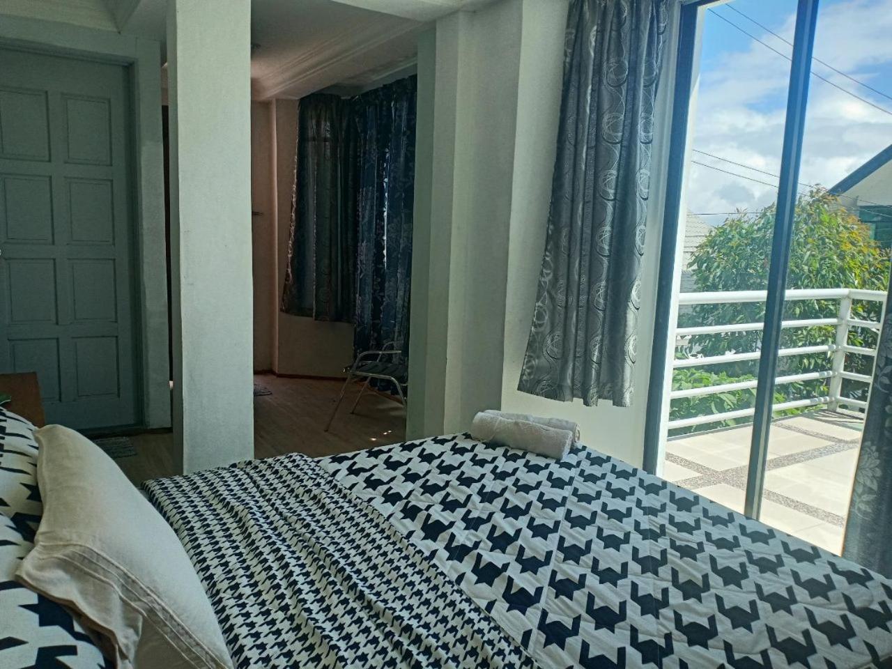 Budget Double Room photo 1