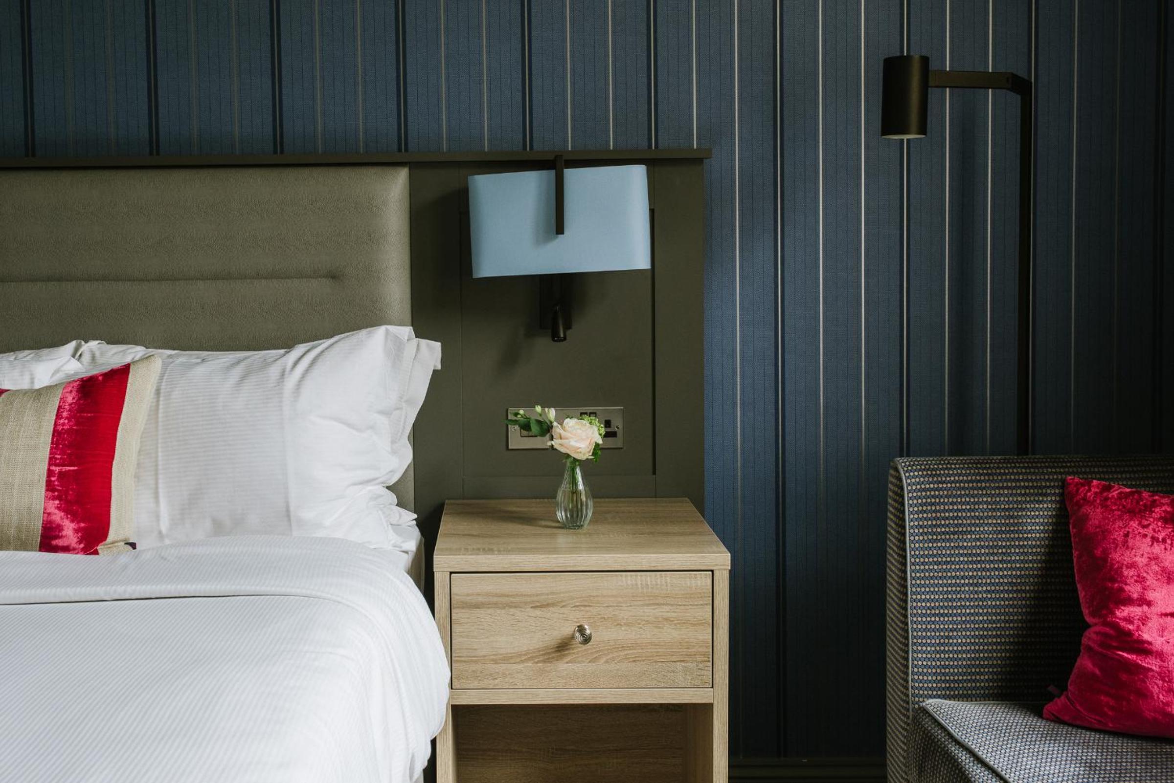 Classic Double Room - Photo 11