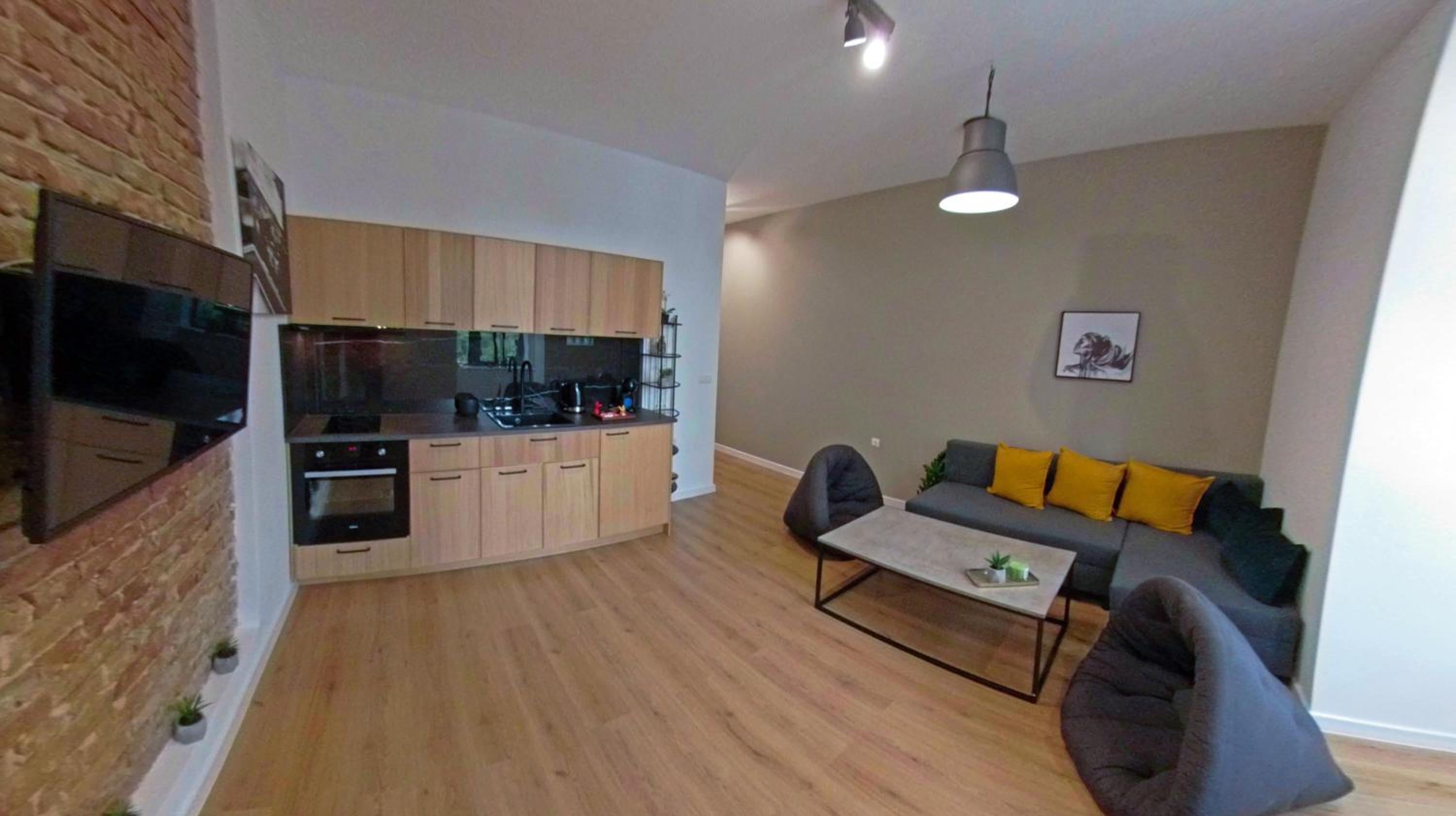 Deluxe Apartment - Photo 6