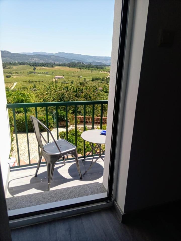Deluxe Double Room with Balcony - Photo 10