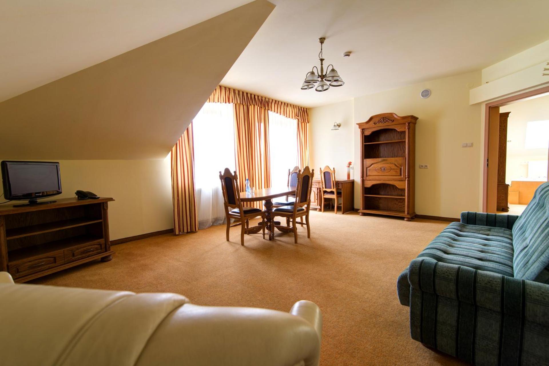 Suite with Garden View - Photo 1