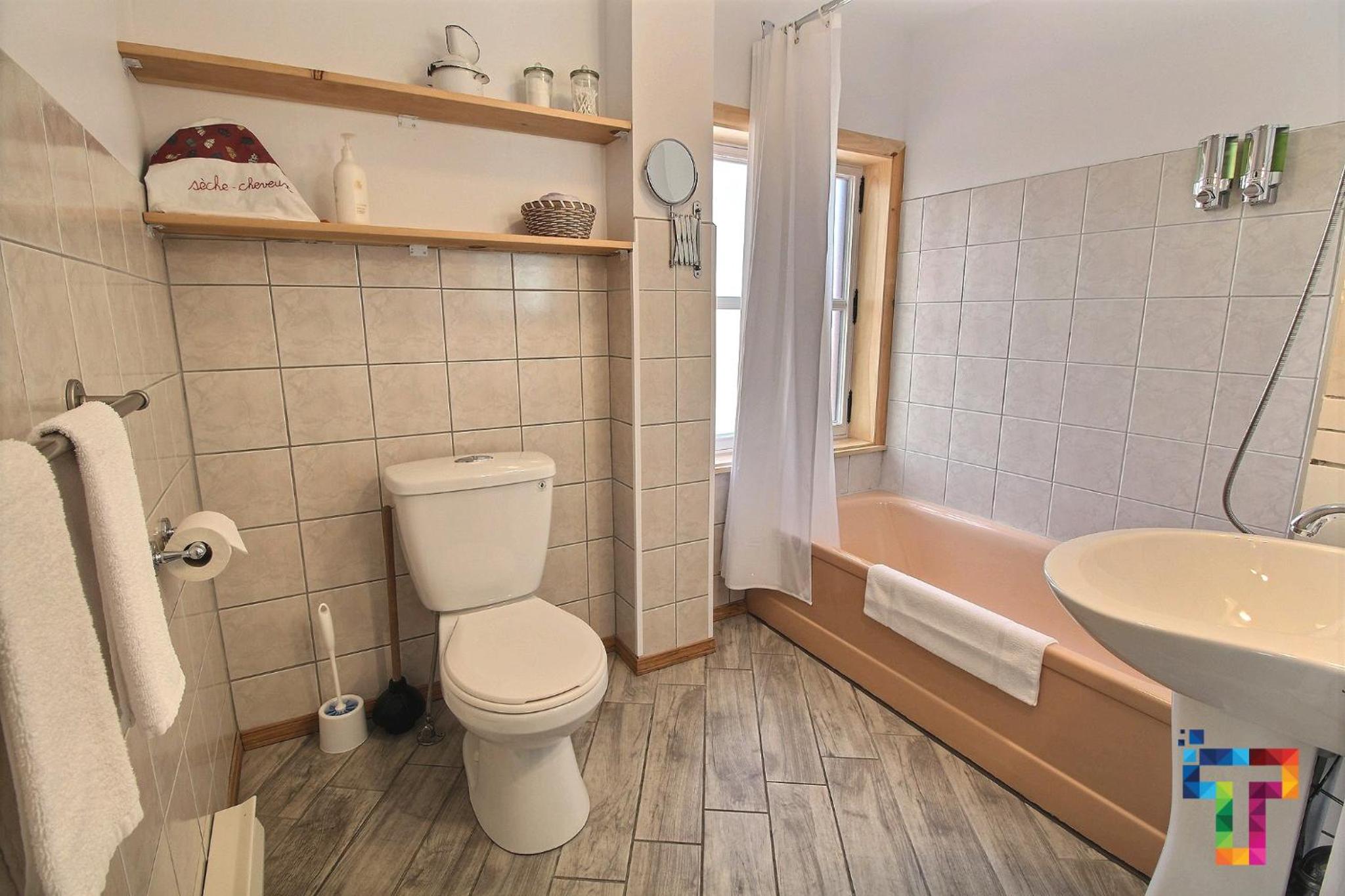 Queen Room with Garden View photo 1