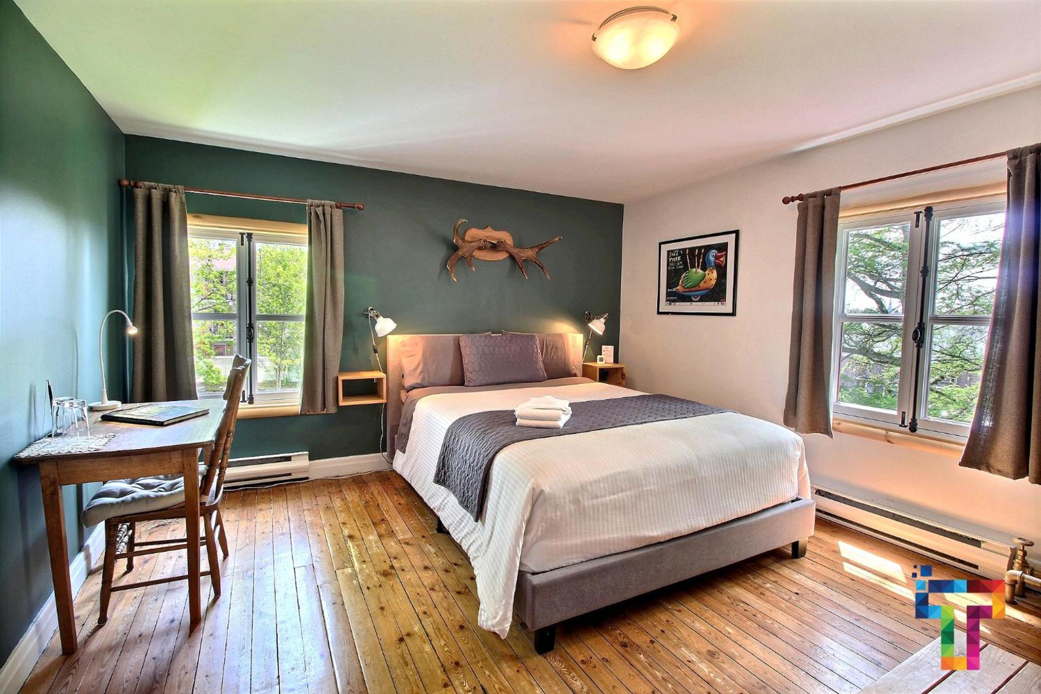 Superior Queen Room with Sofa photo 2
