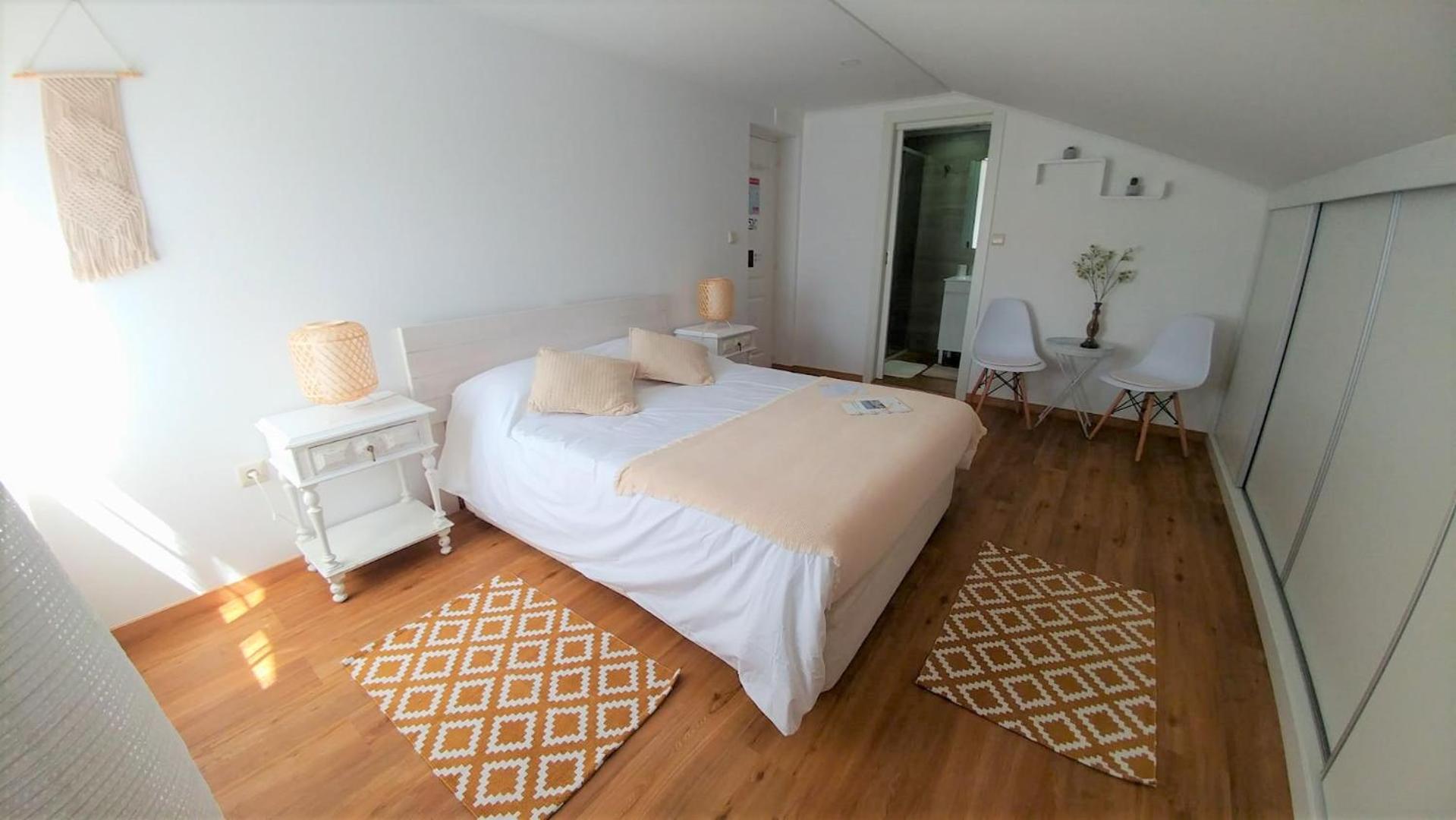 Deluxe Double Room - Photo 3