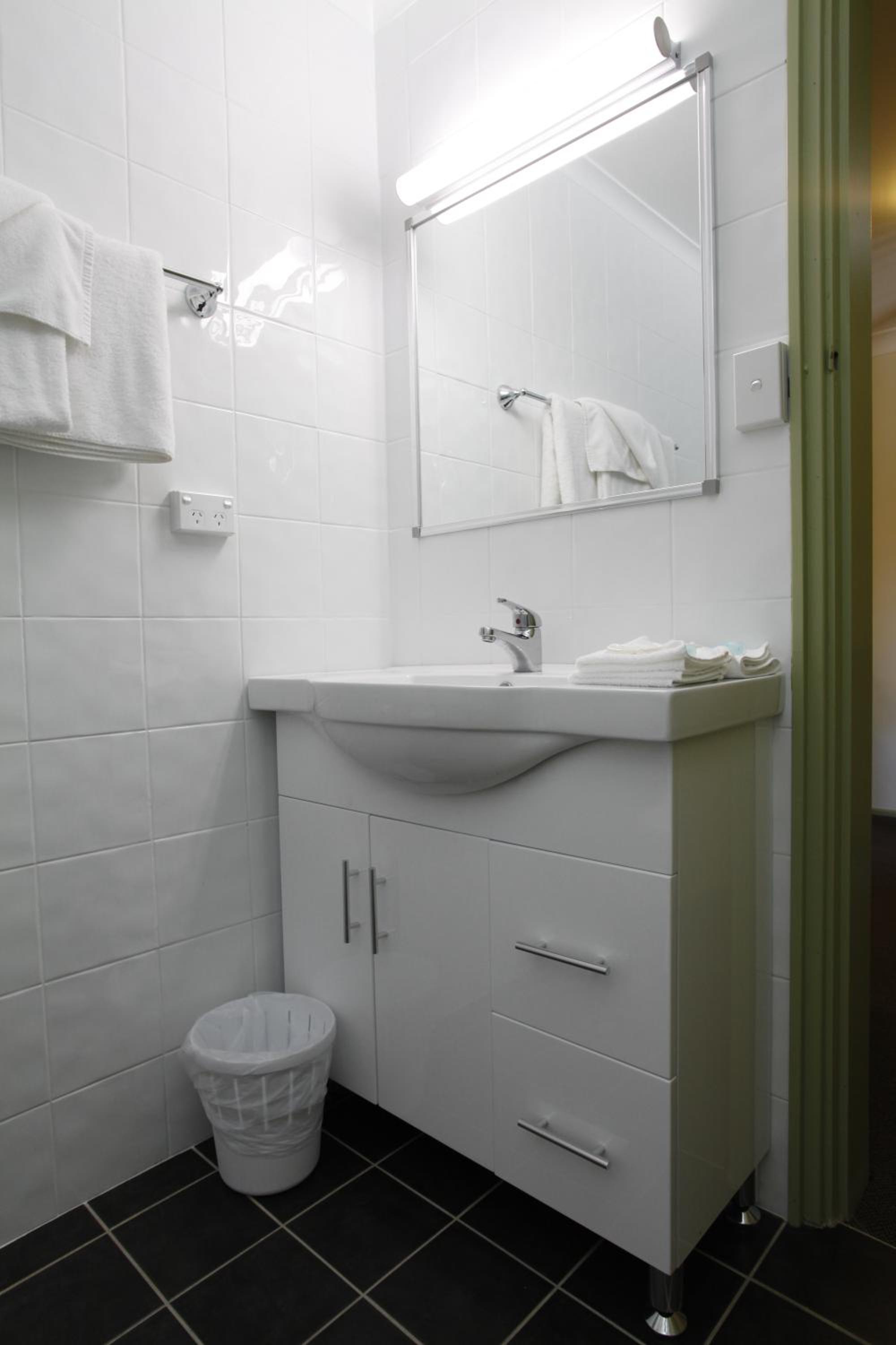 Standard Room photo 3