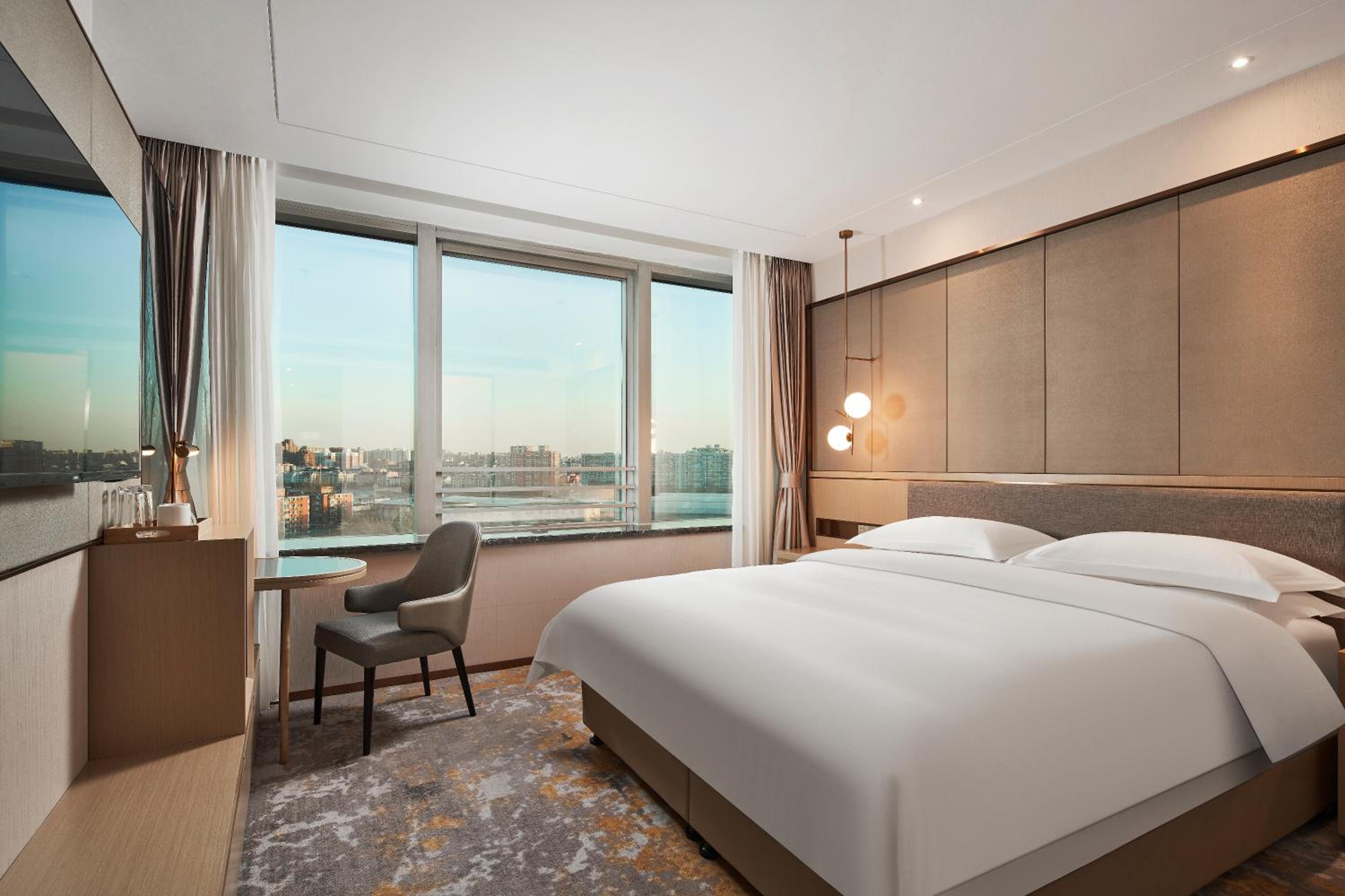 Superior King Room( included one box of mooncake per night)