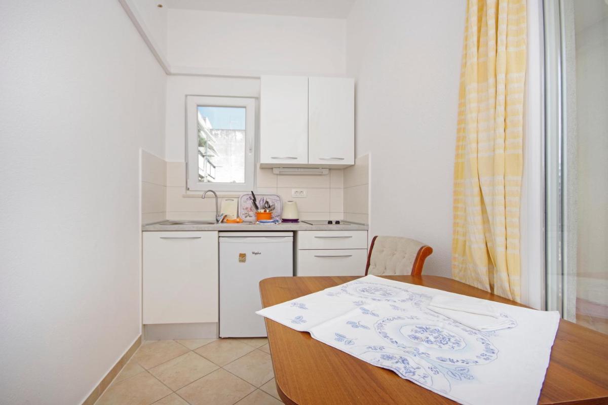 Studio with Balcony