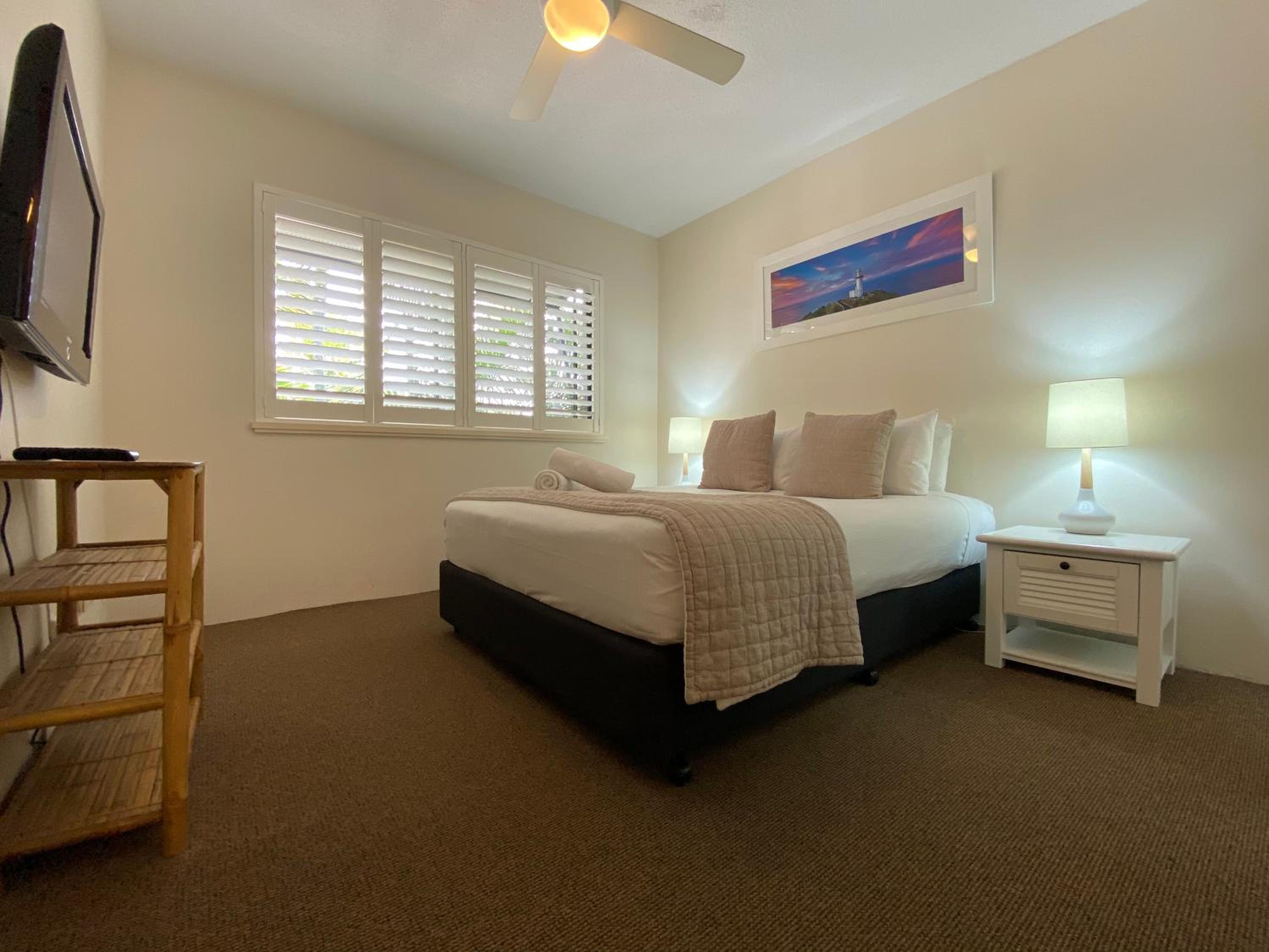Two-Bedroom Apartment thumbnail 6
