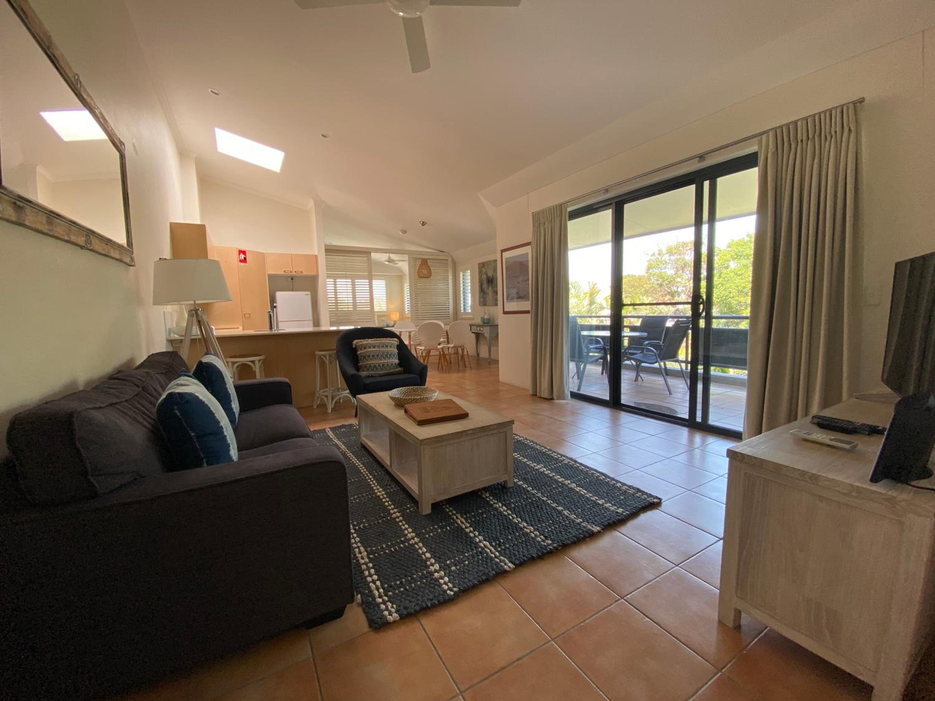 Superior One-Bedroom Apartment