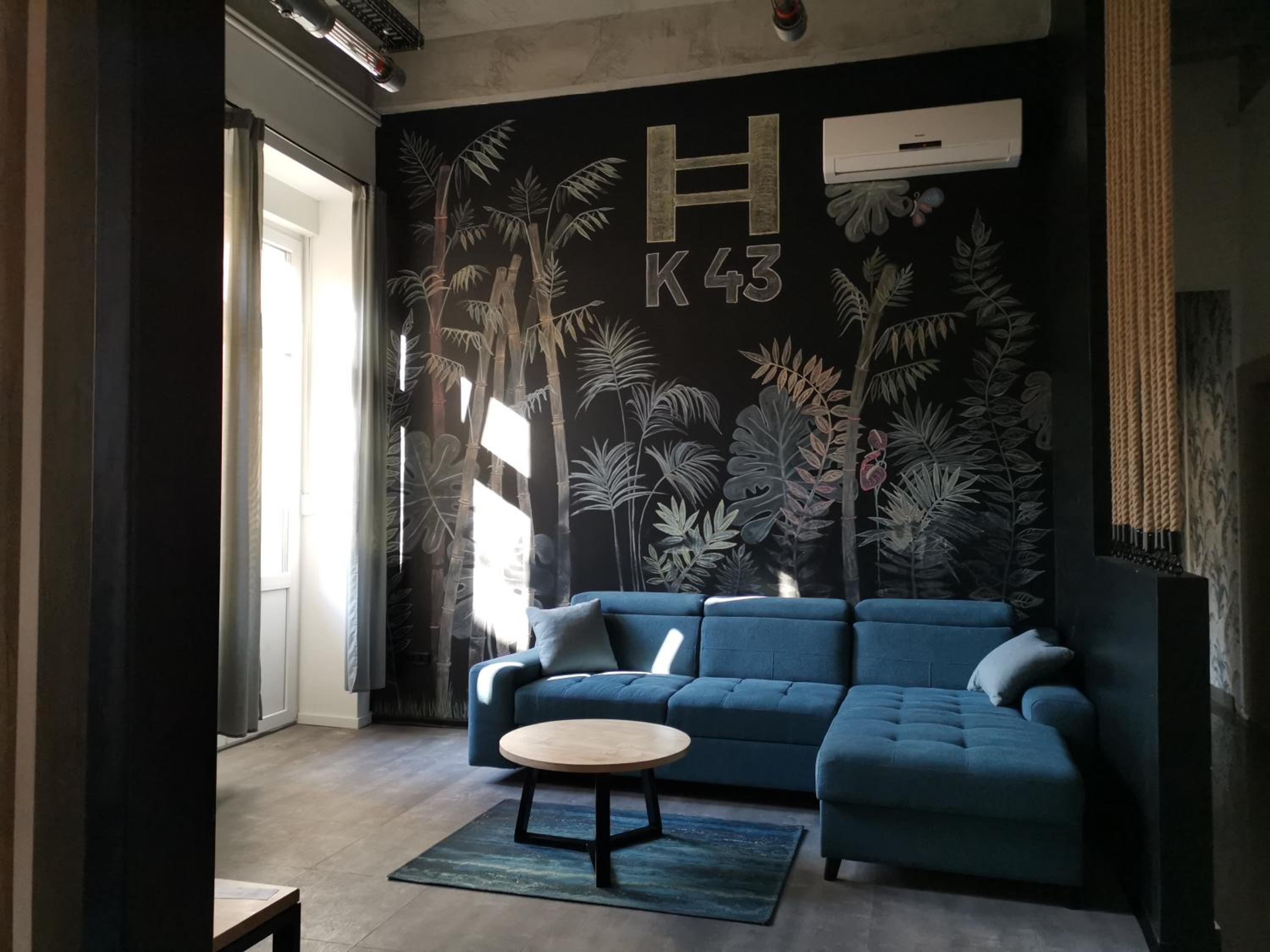 One-Bedroom Apartment - Photo 16