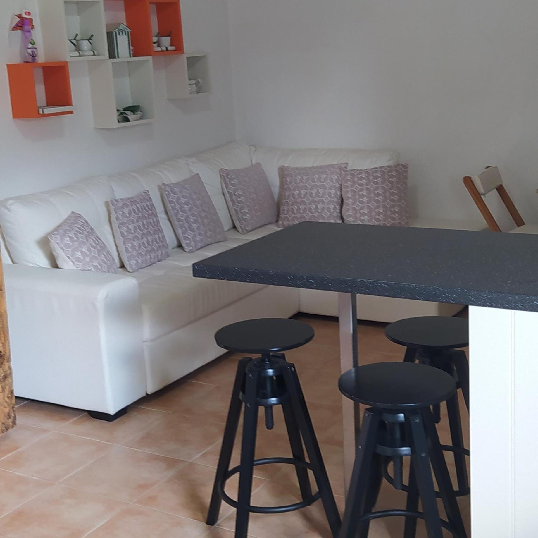 One-Bedroom Apartment - Photo 17