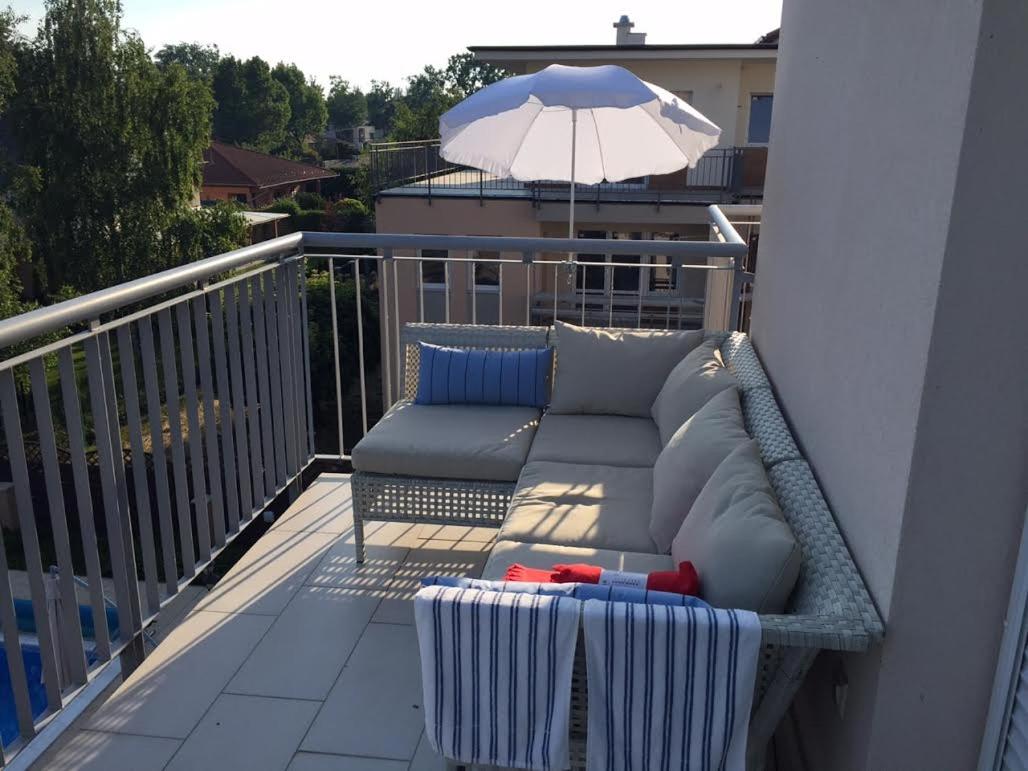 Apartment with Balcony photo 1