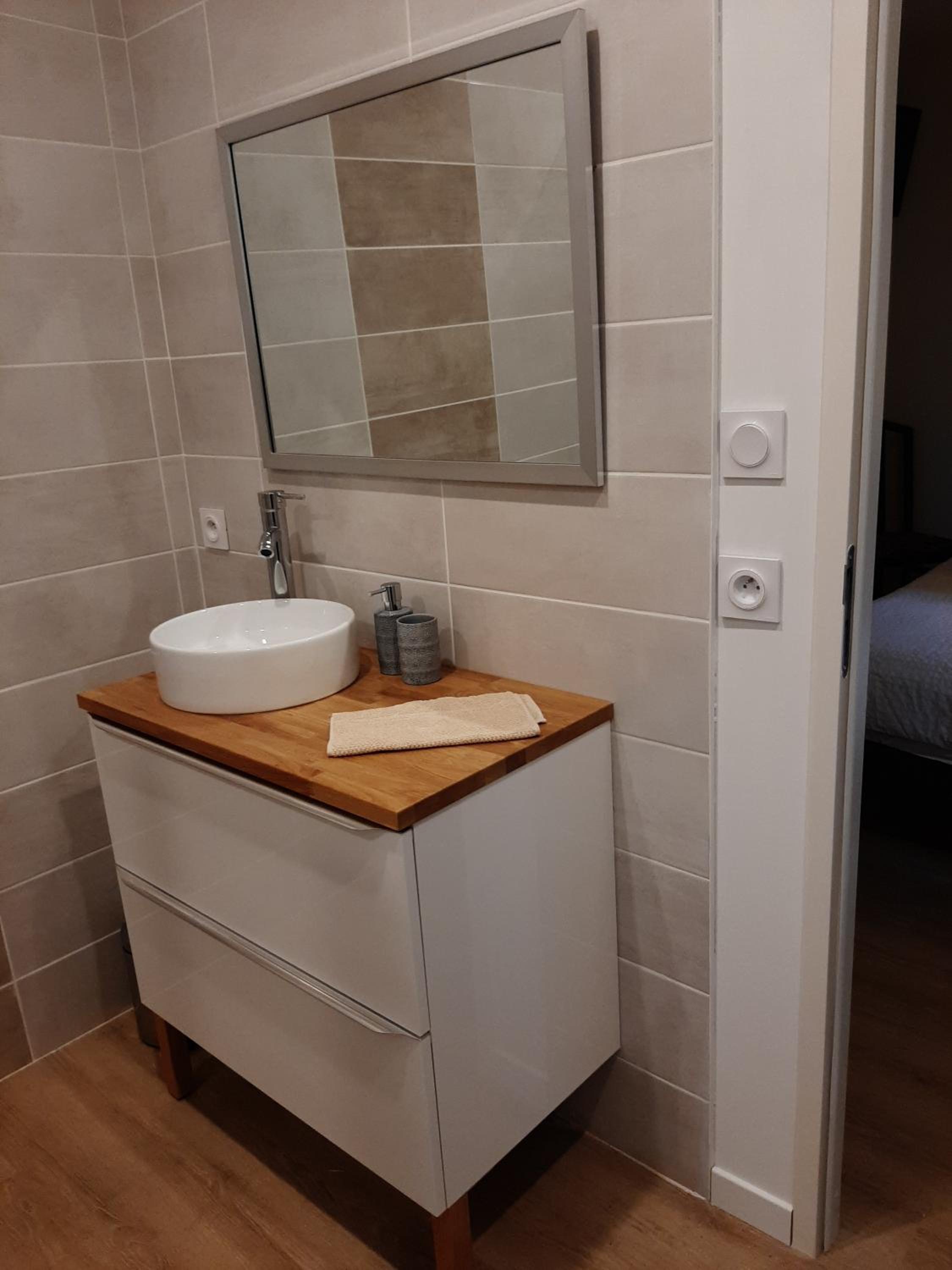 Double Room with Private Bathroom photo 2
