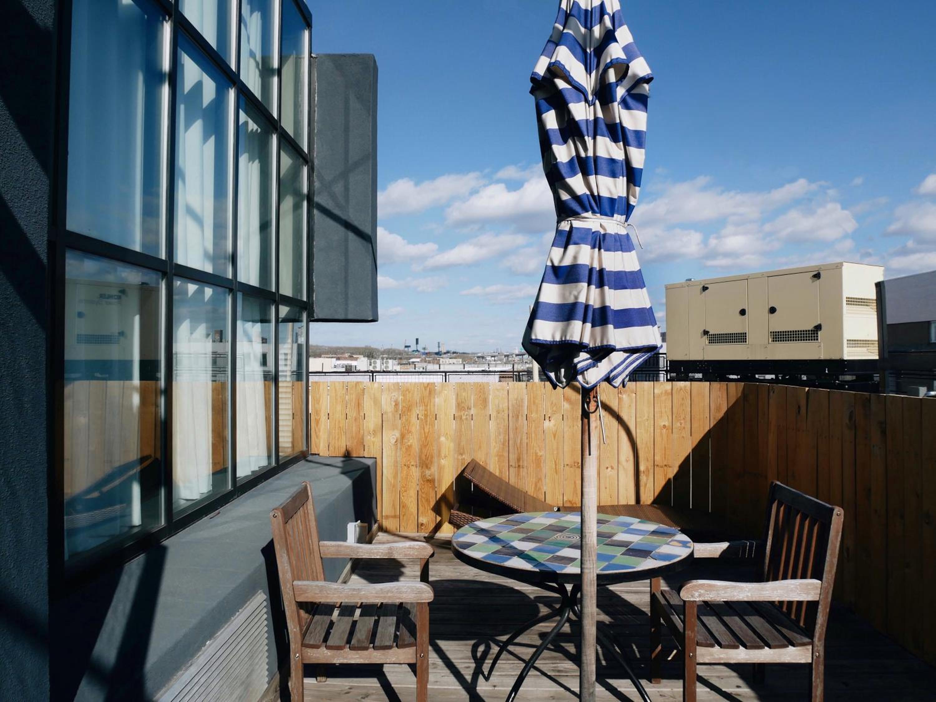 Penthouse Loft- Roof Deck photo 2