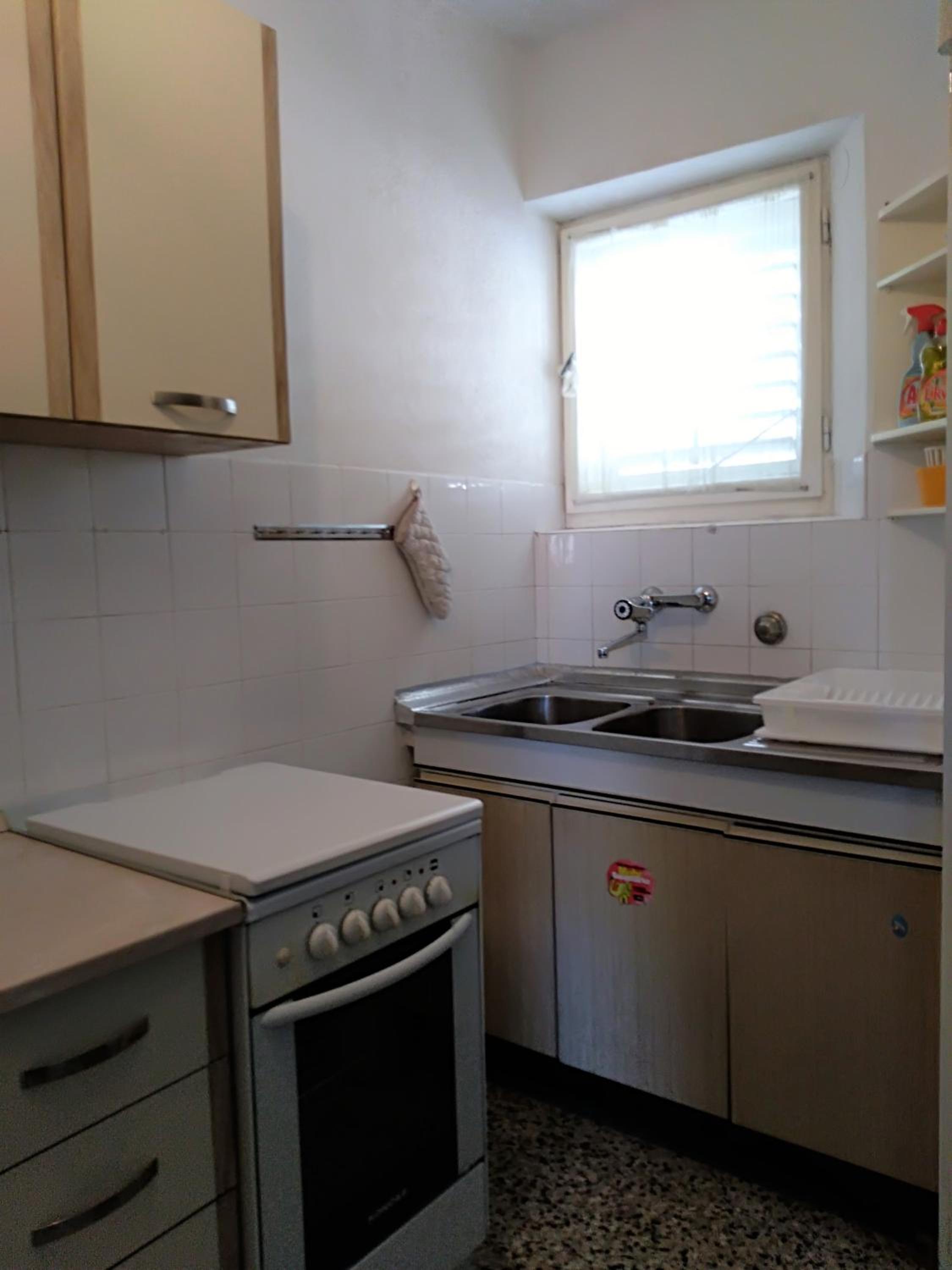 Three-Bedroom Apartment with Terrace - Photo 12