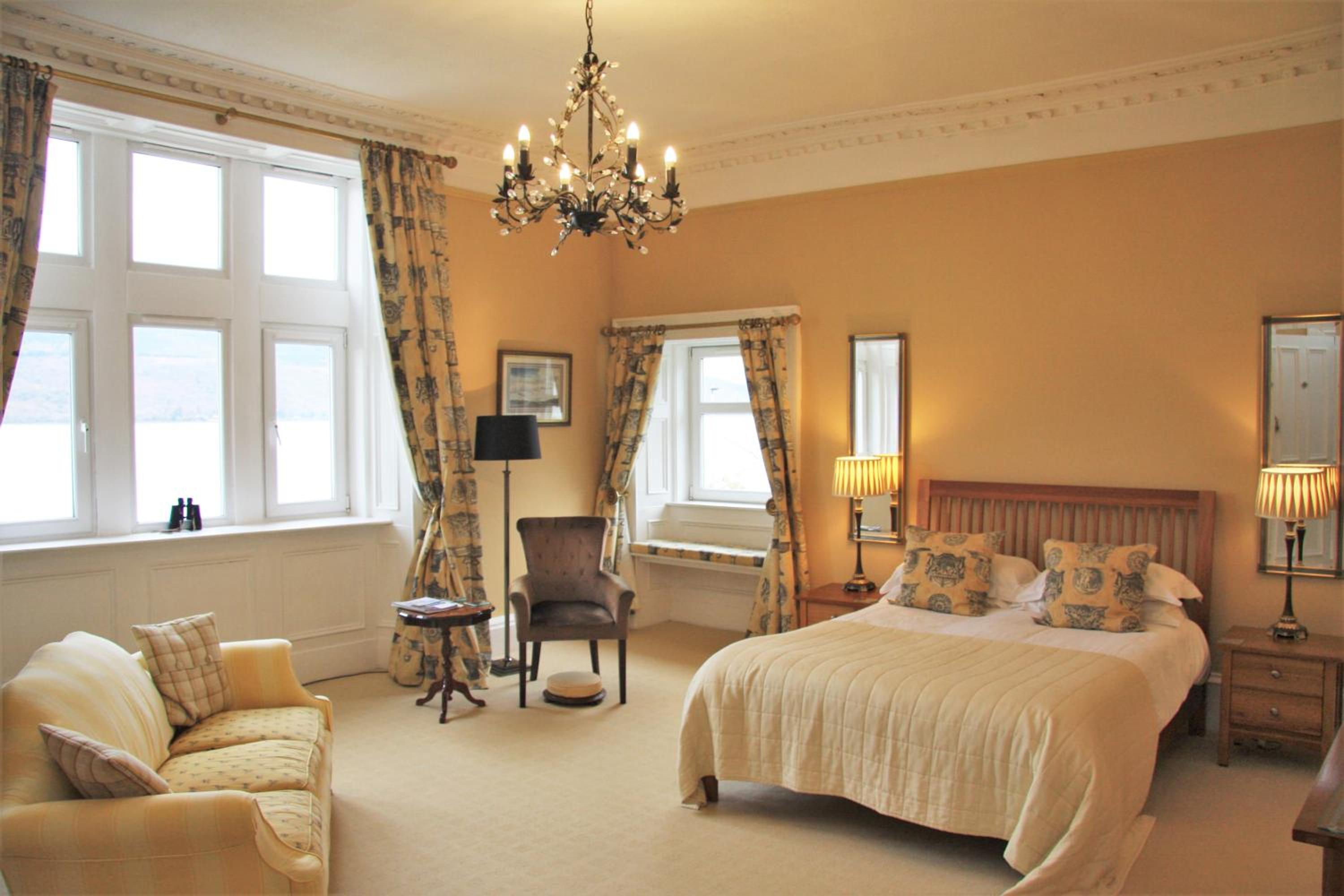 Deluxe Suite with Sea View