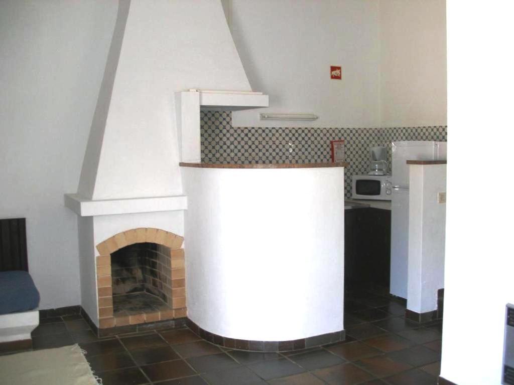 Two-Bedroom Apartment (4 Adults) - Photo 2