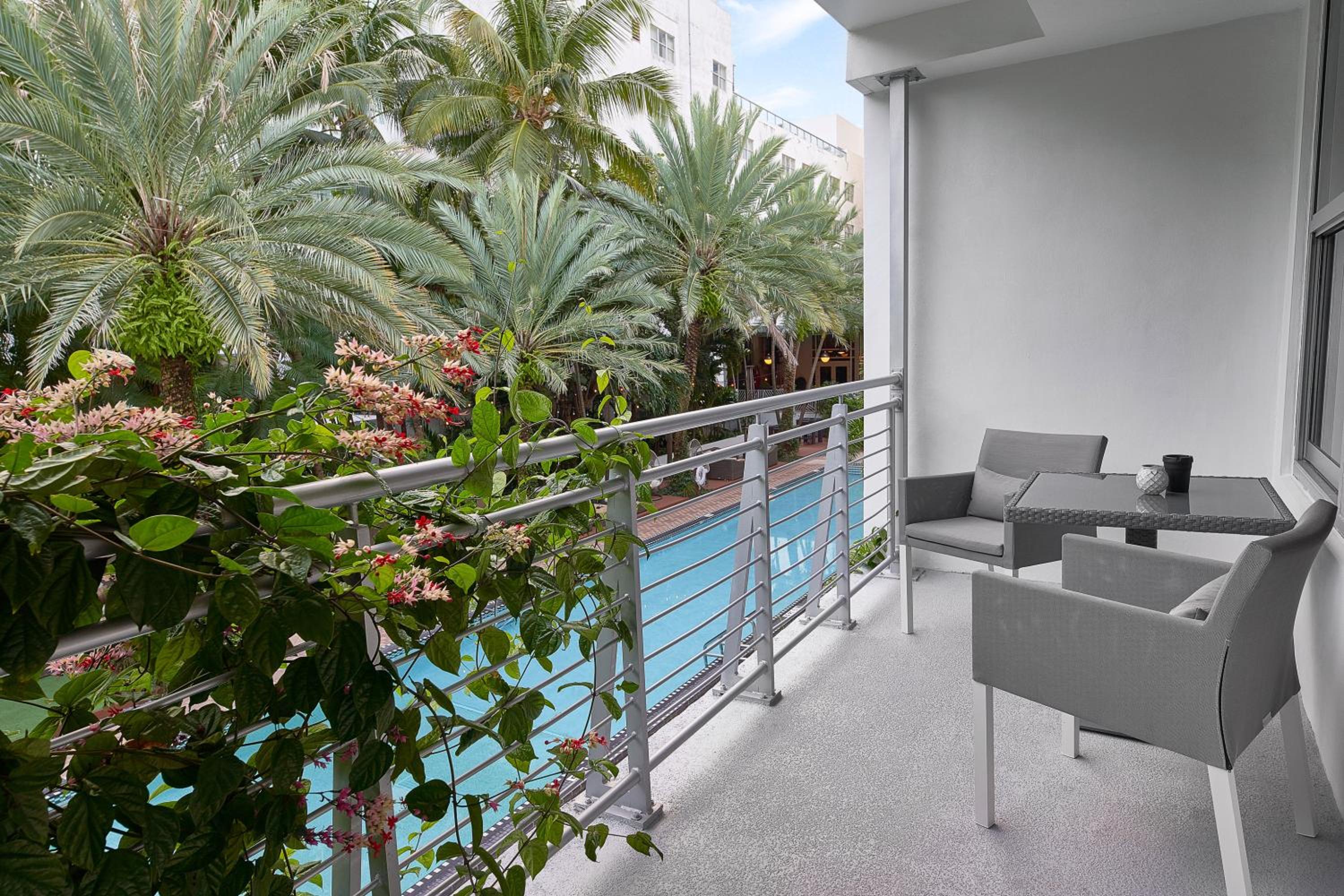 Cabana Room - Photo 7