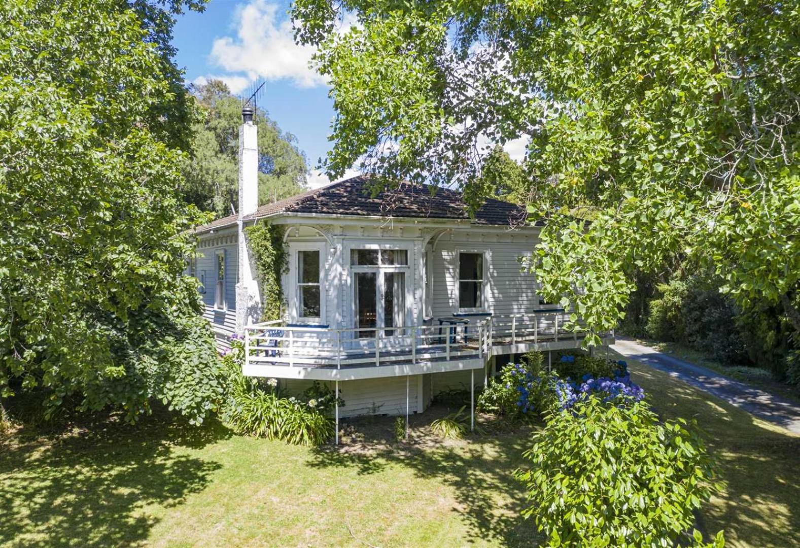 Three-Bedroom Villa - Photo 14