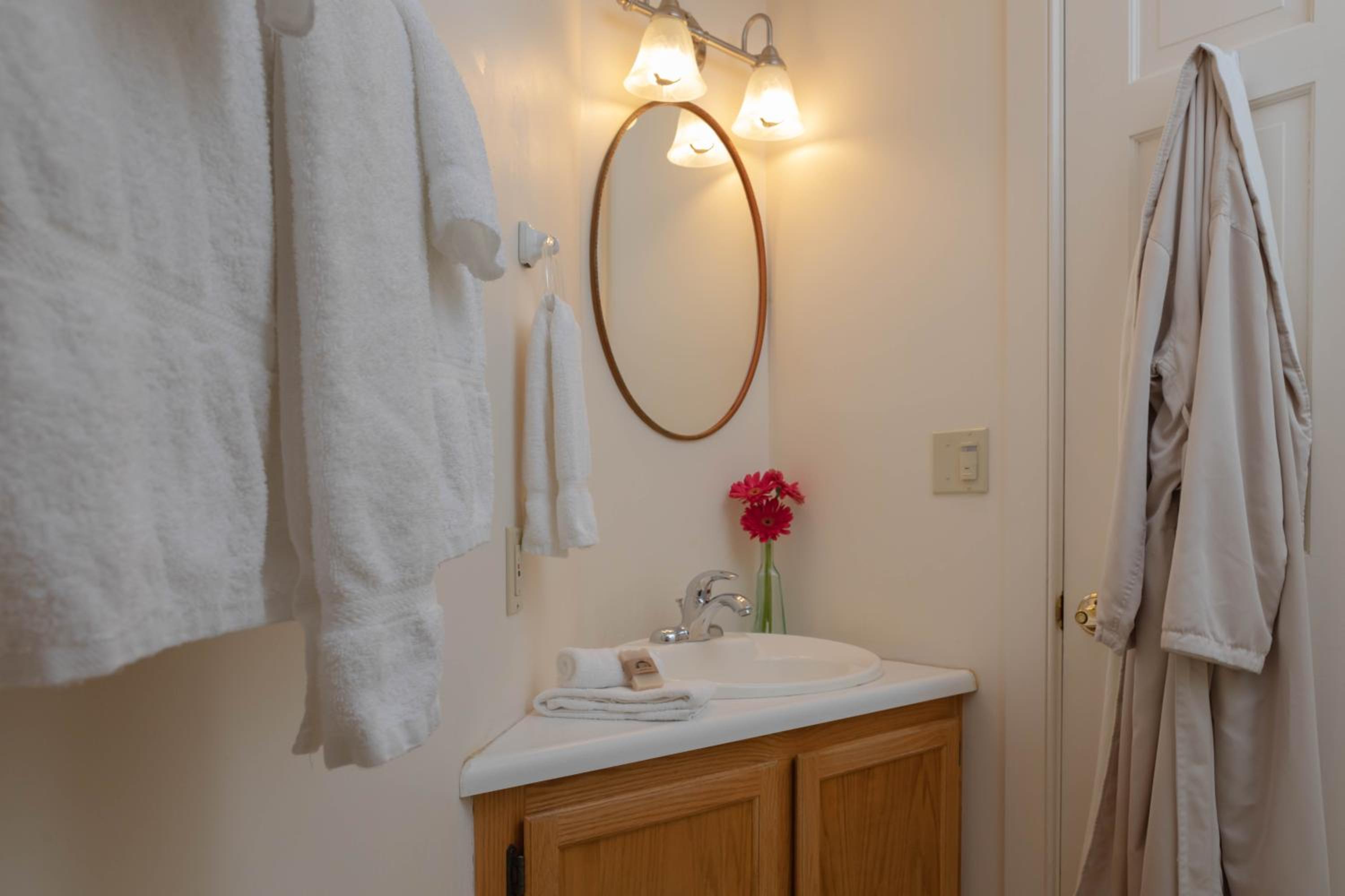 Double Room with Private External Bathroom photo 2