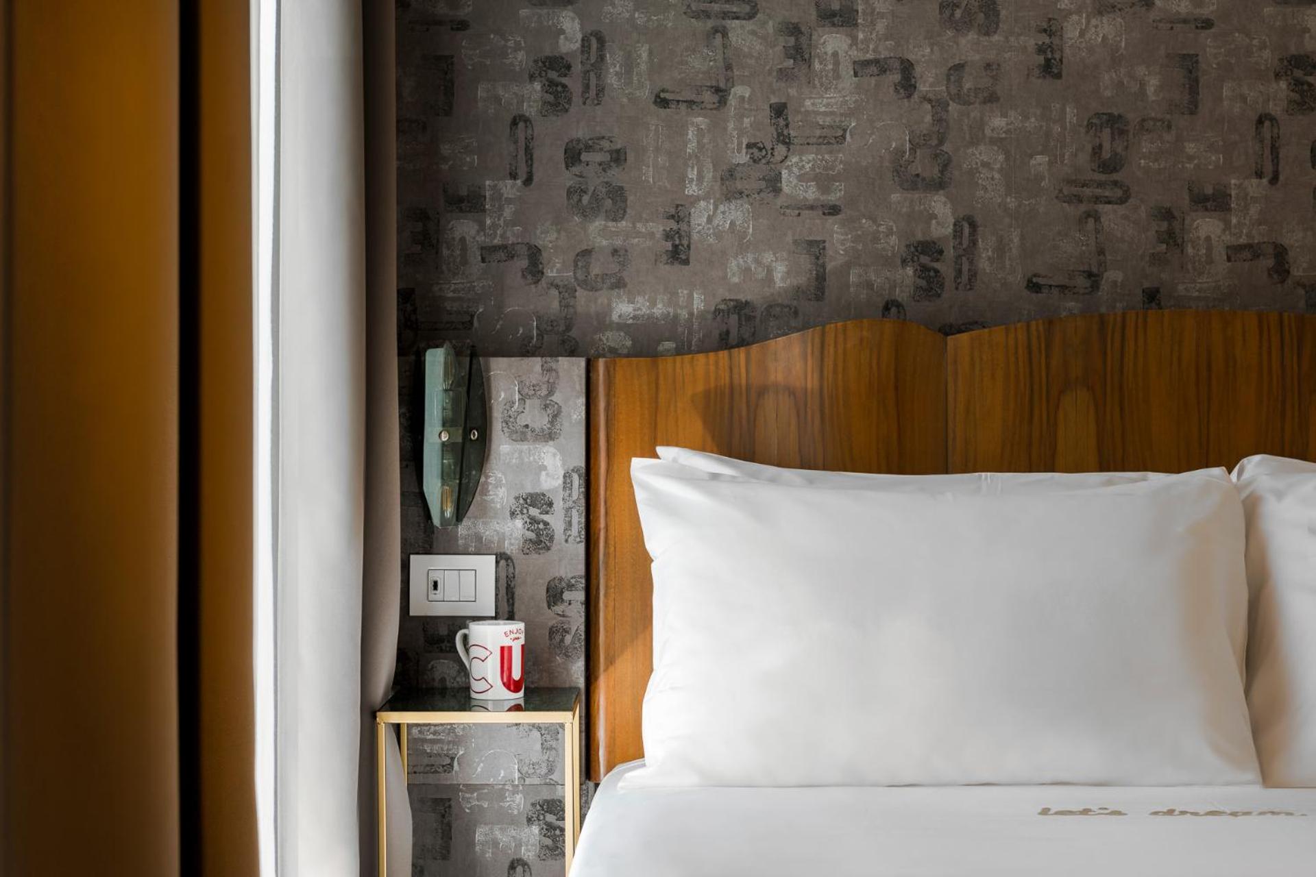 Standard Double Room with Balcony photo 3